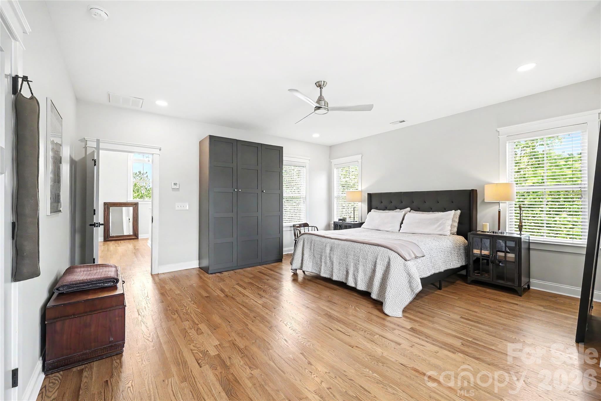 15918 Spruell Street — Huntersville