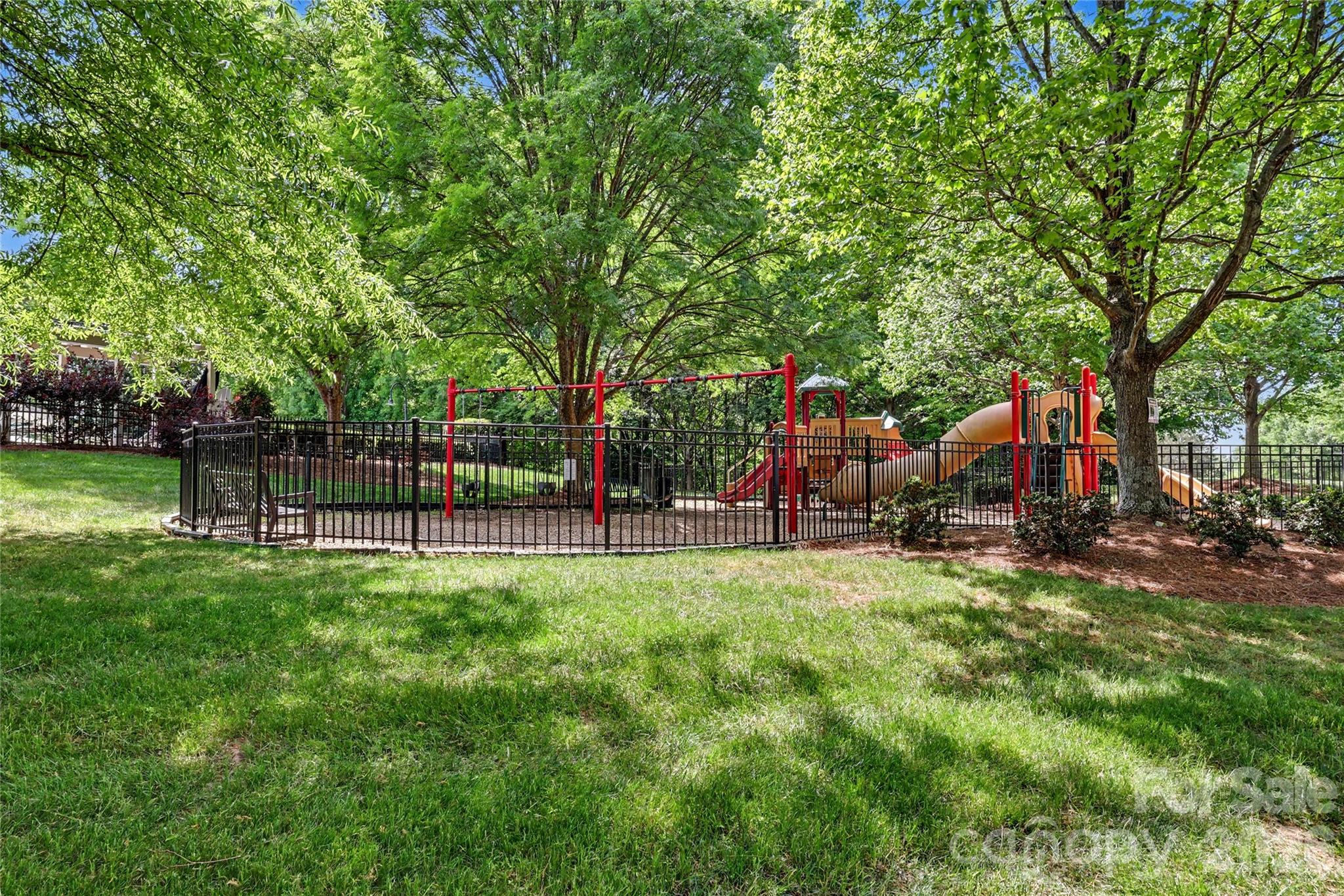 15918 Spruell Street — Huntersville
