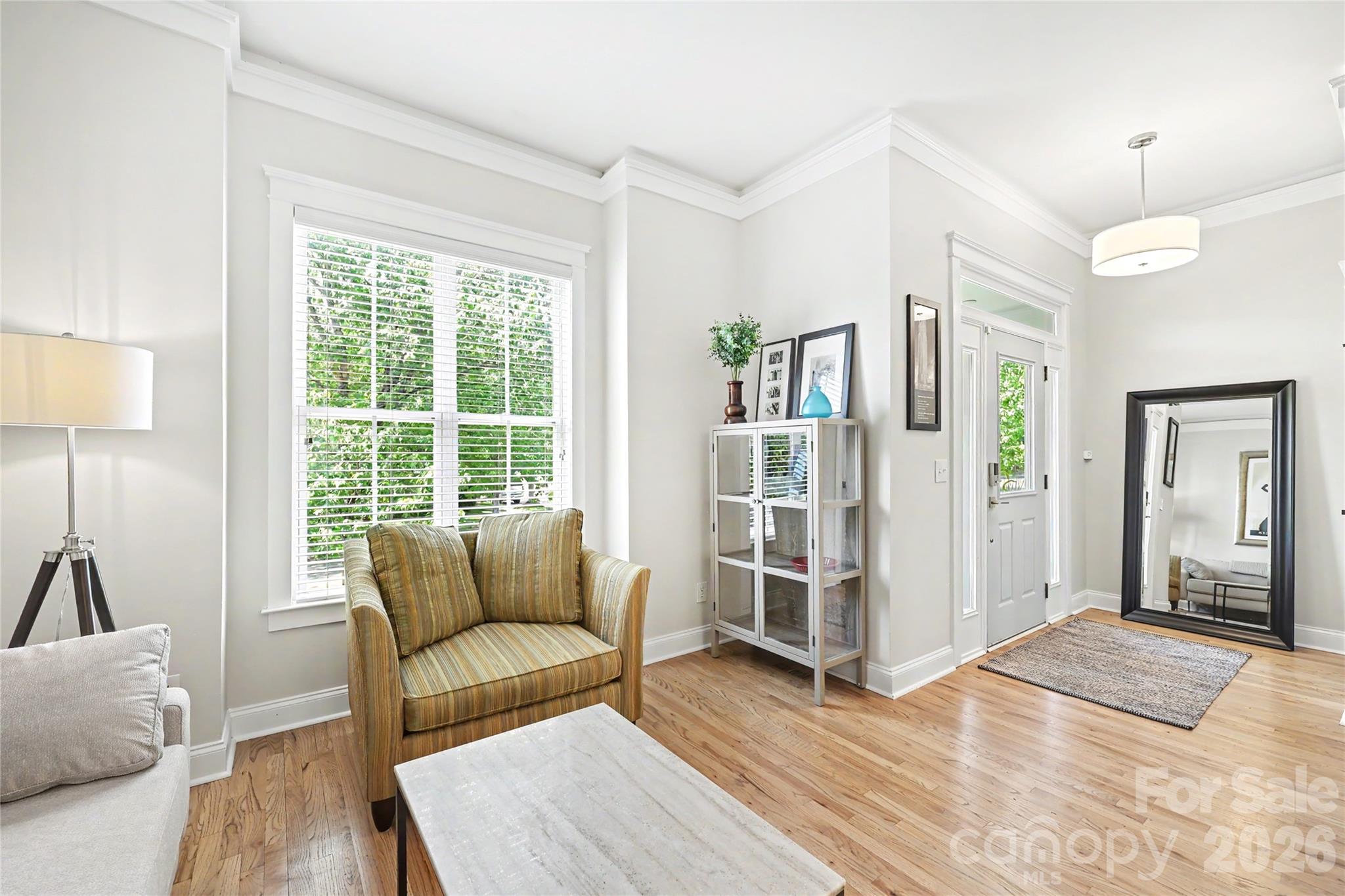 15918 Spruell Street — Huntersville