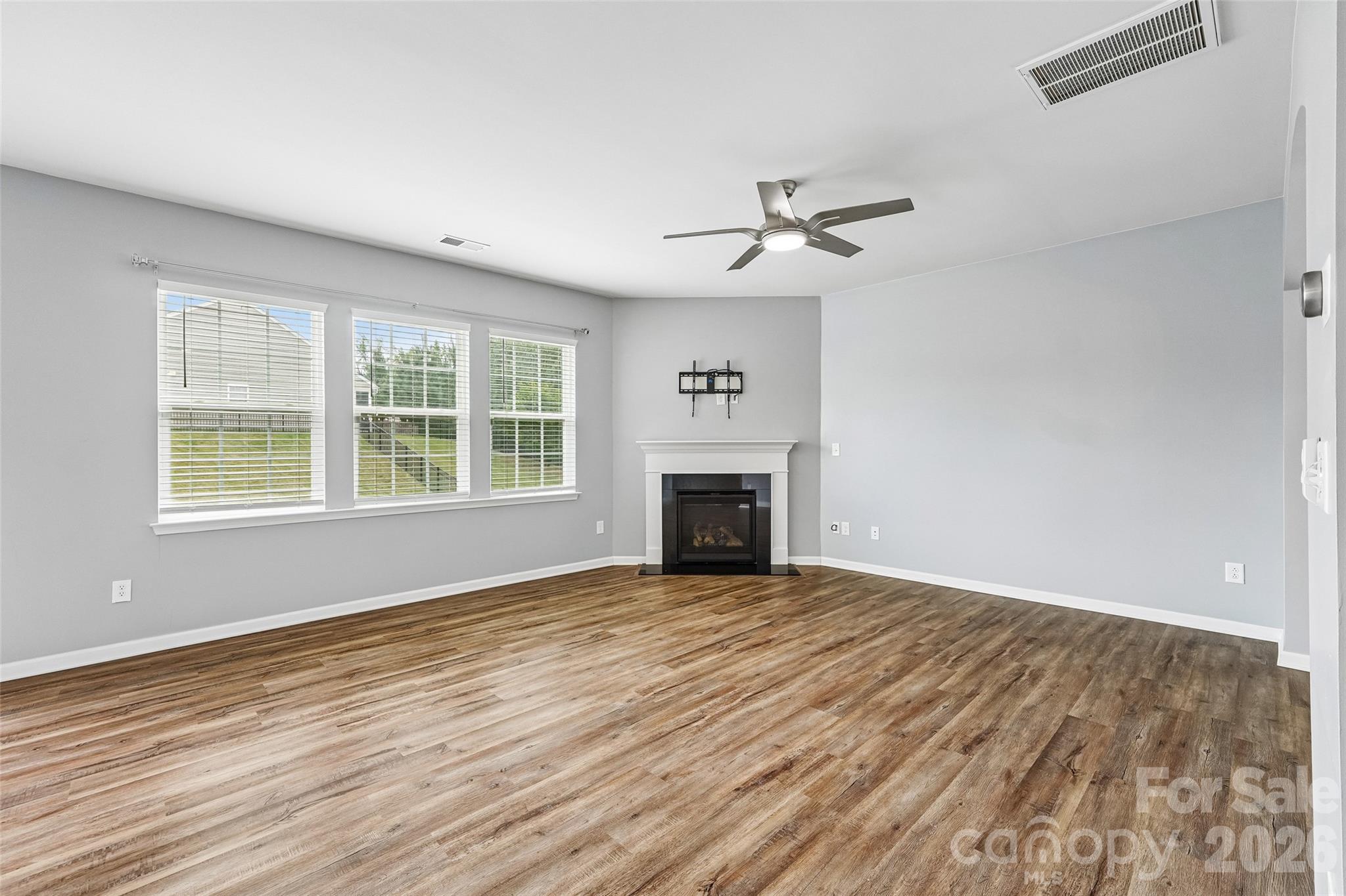 2022 Napa Valley Drive — Waxhaw