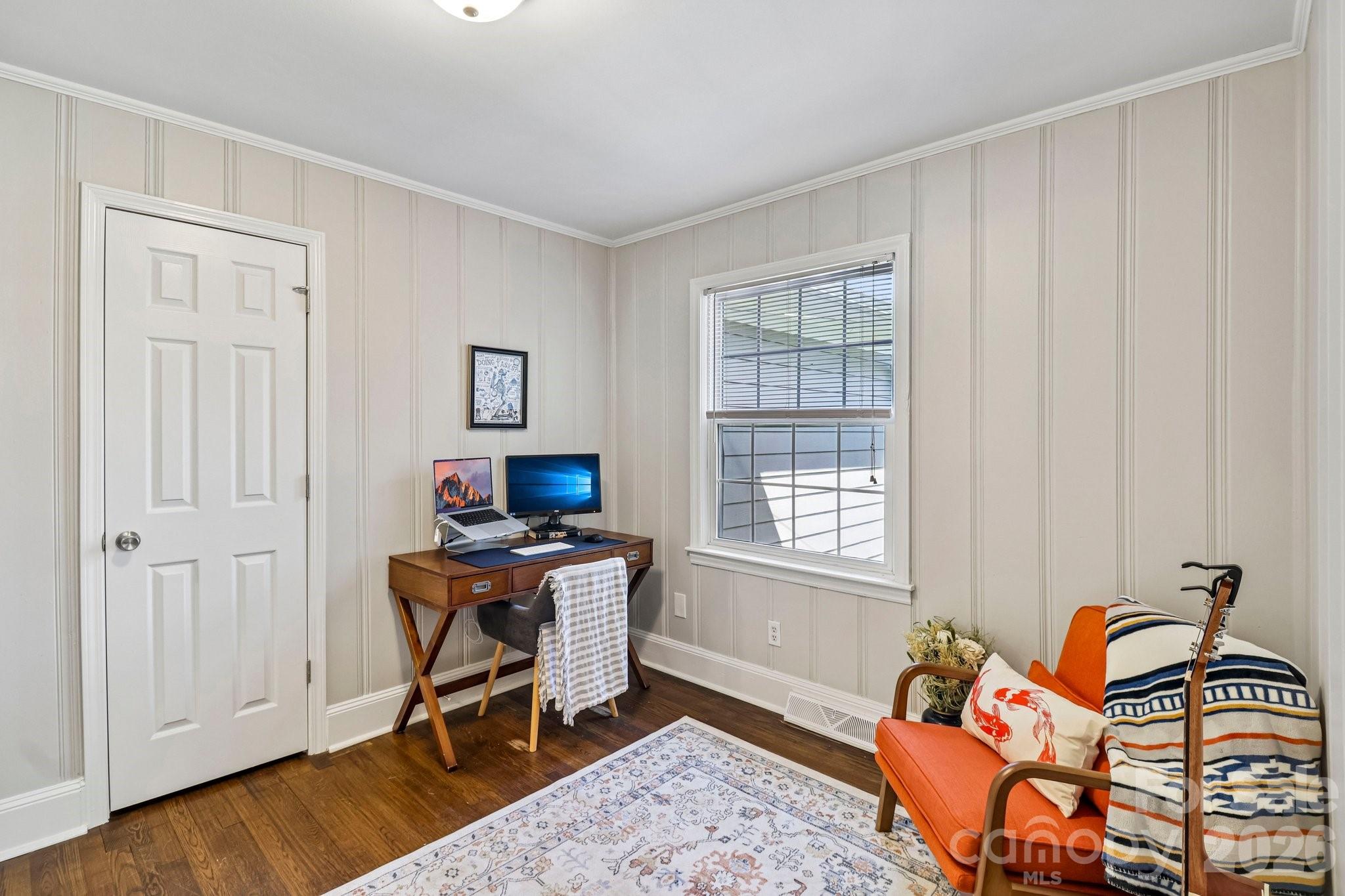 2809 Albany Lane — Charlotte