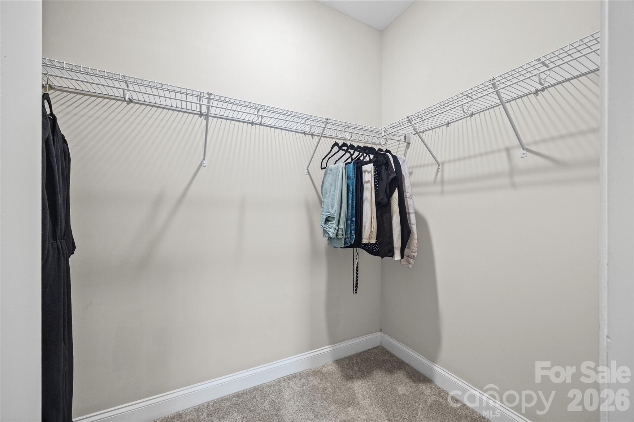 979 Pennington Drive — Lancaster