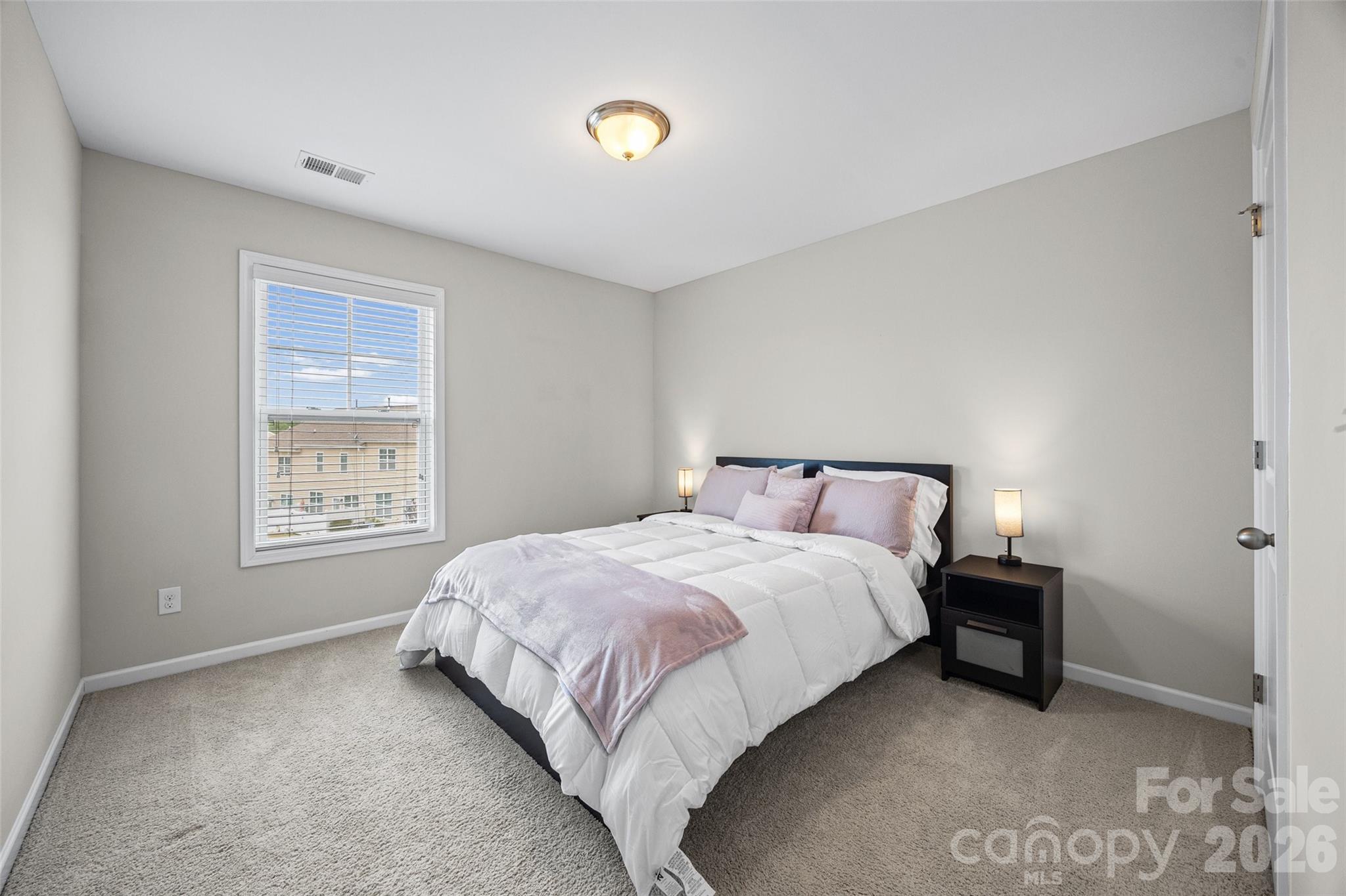 979 Pennington Drive — Lancaster