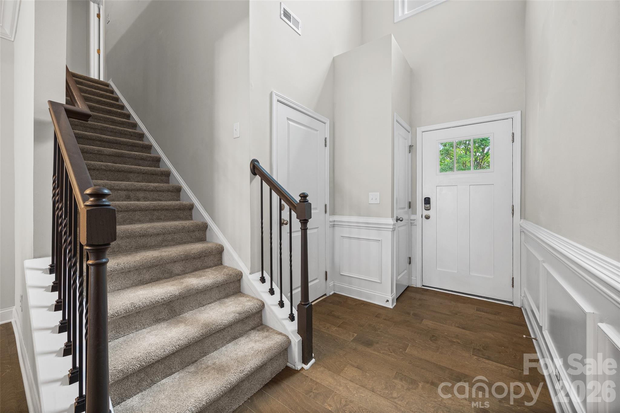 979 Pennington Drive — Lancaster