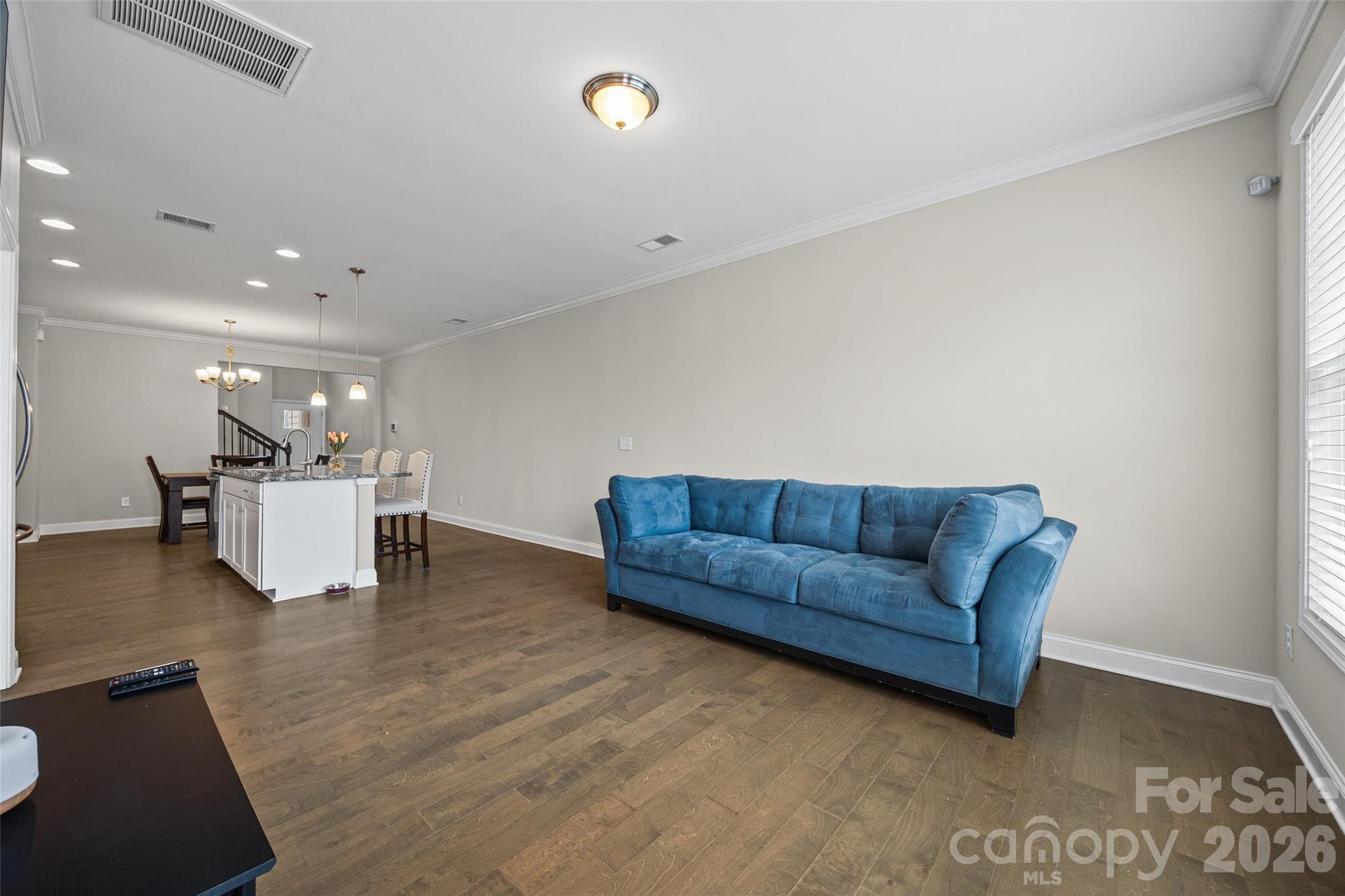 979 Pennington Drive — Lancaster