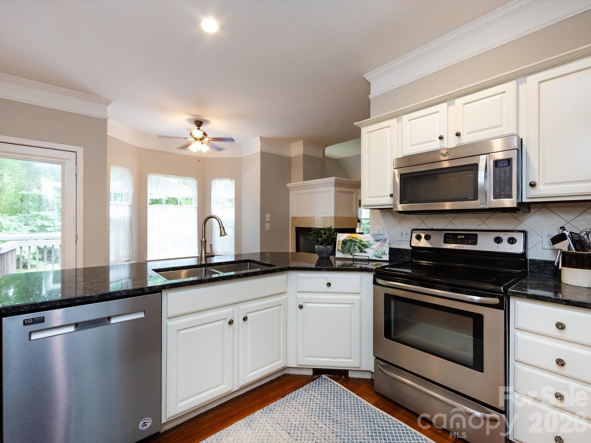 1423 Piper Court — Concord