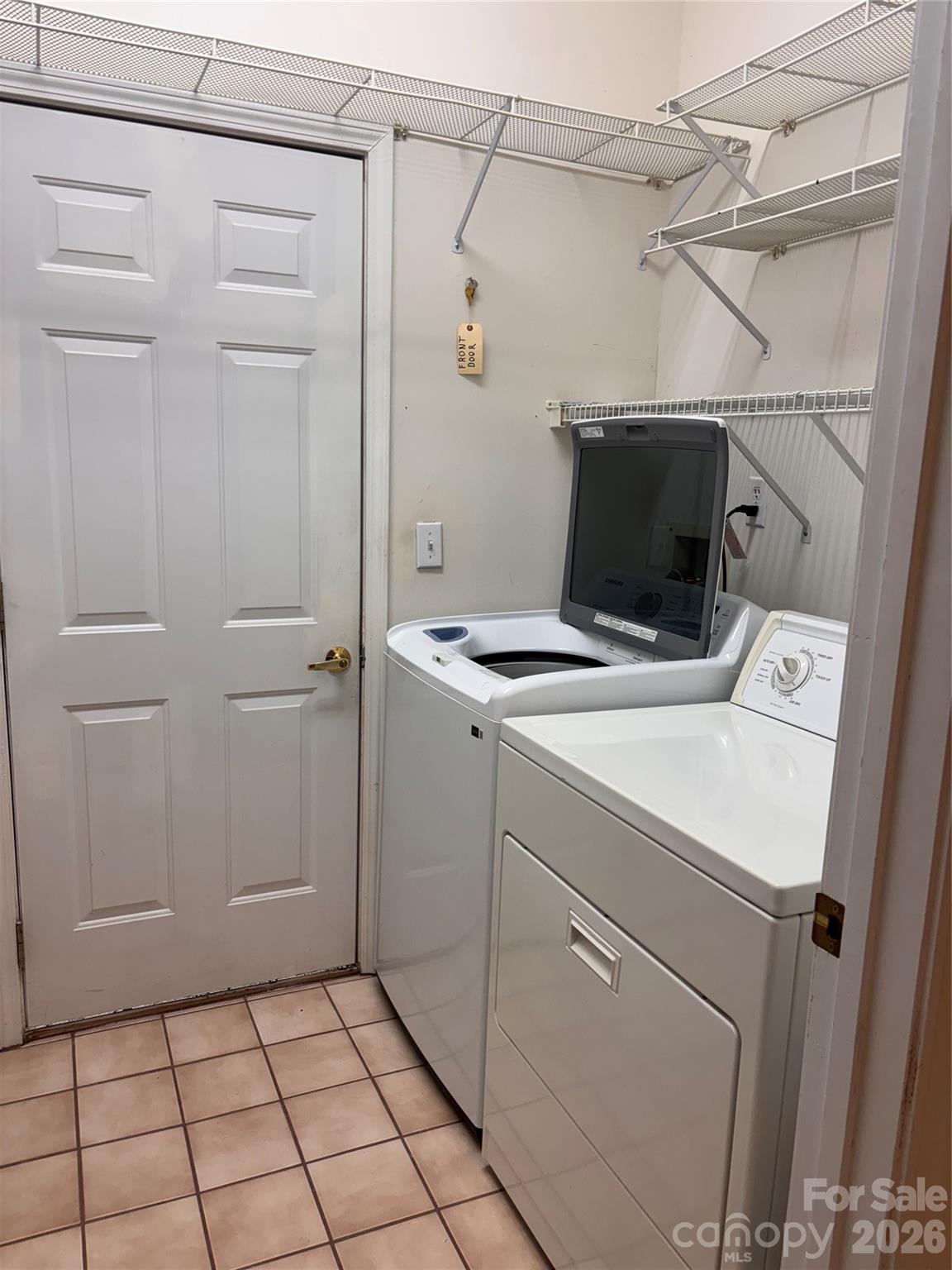 39 Tisha Lane — Hendersonville