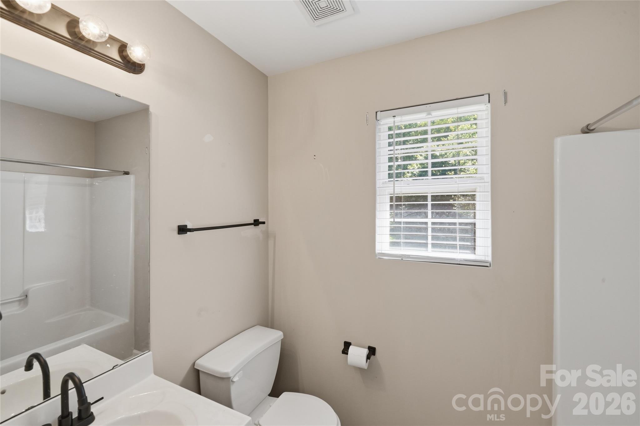 5226 Rockwood Road — Charlotte