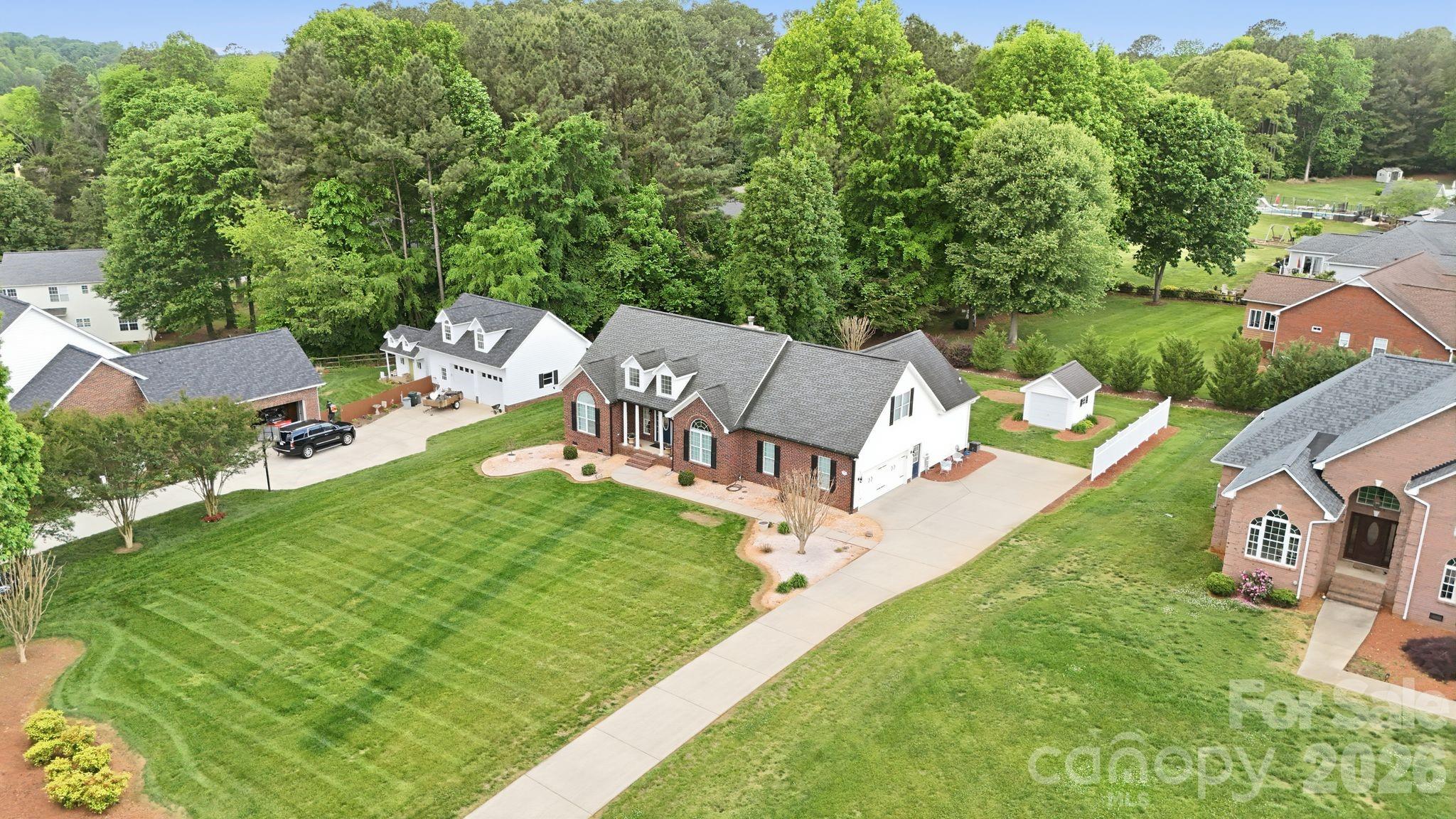 169 Sagemore Road — Mooresville