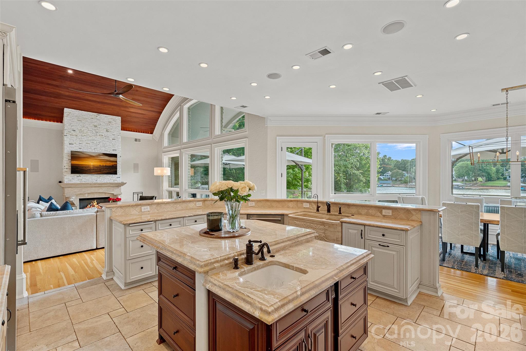 461 Kemp Road — Mooresville