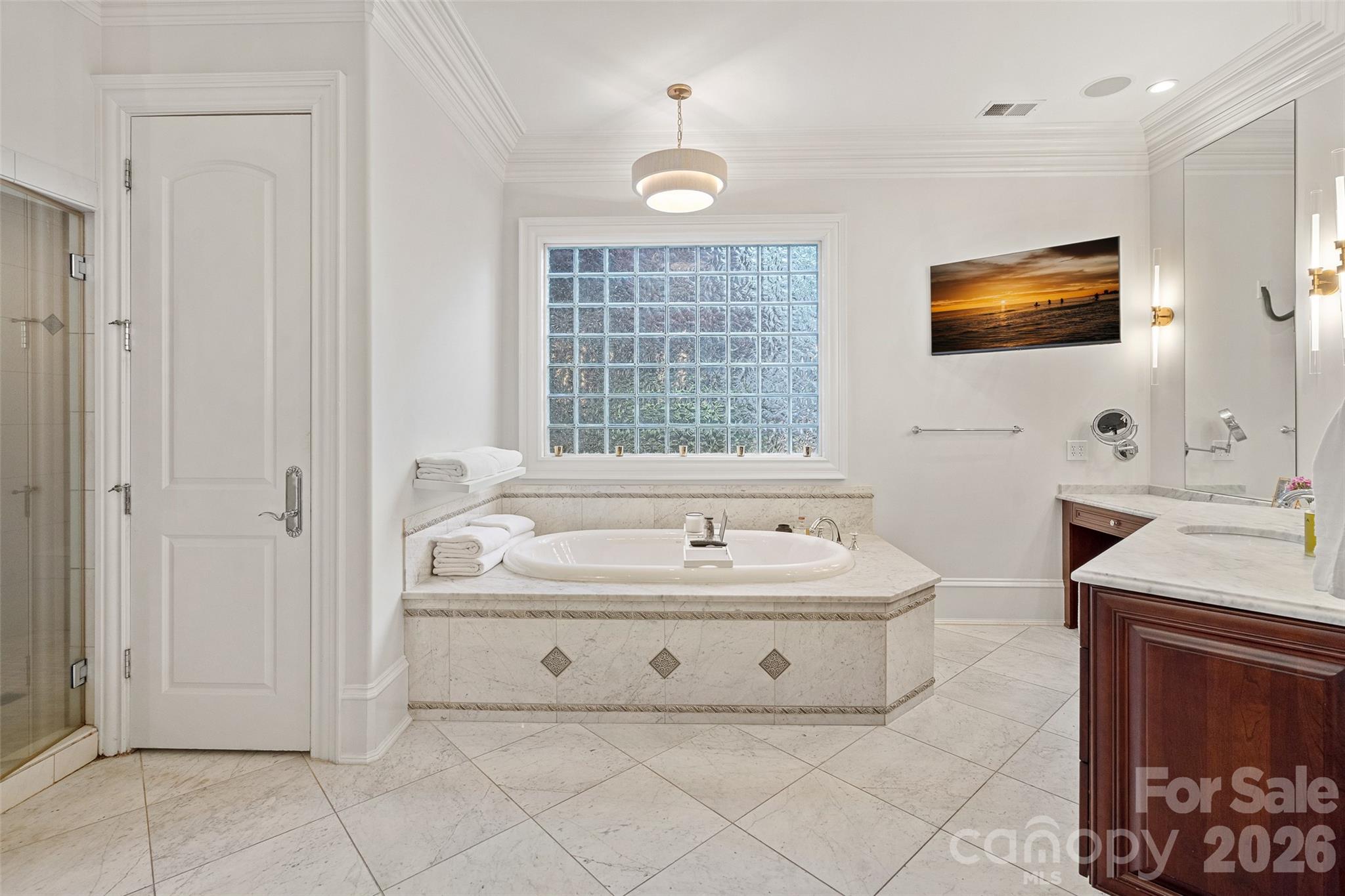 461 Kemp Road — Mooresville