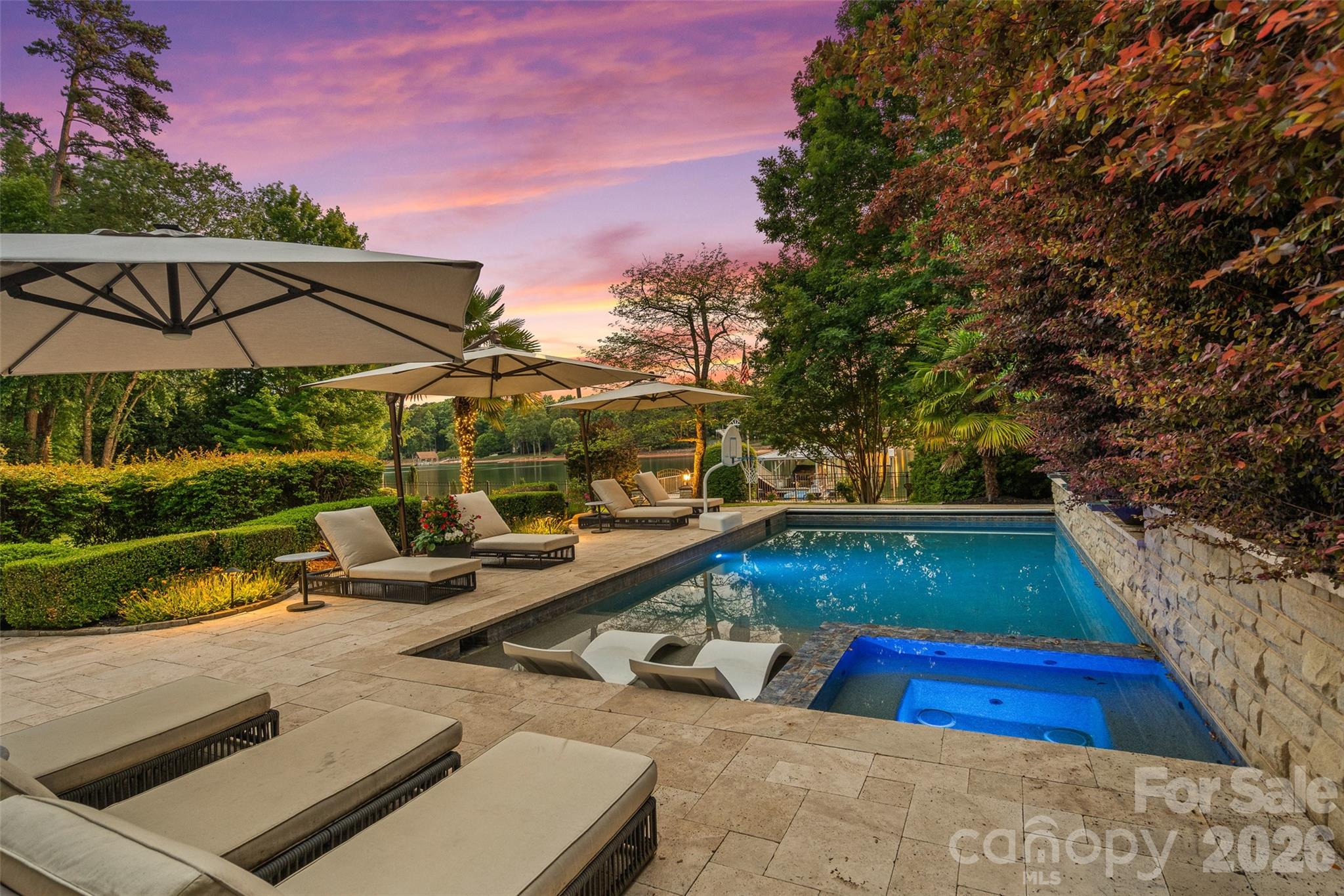 461 Kemp Road — Mooresville