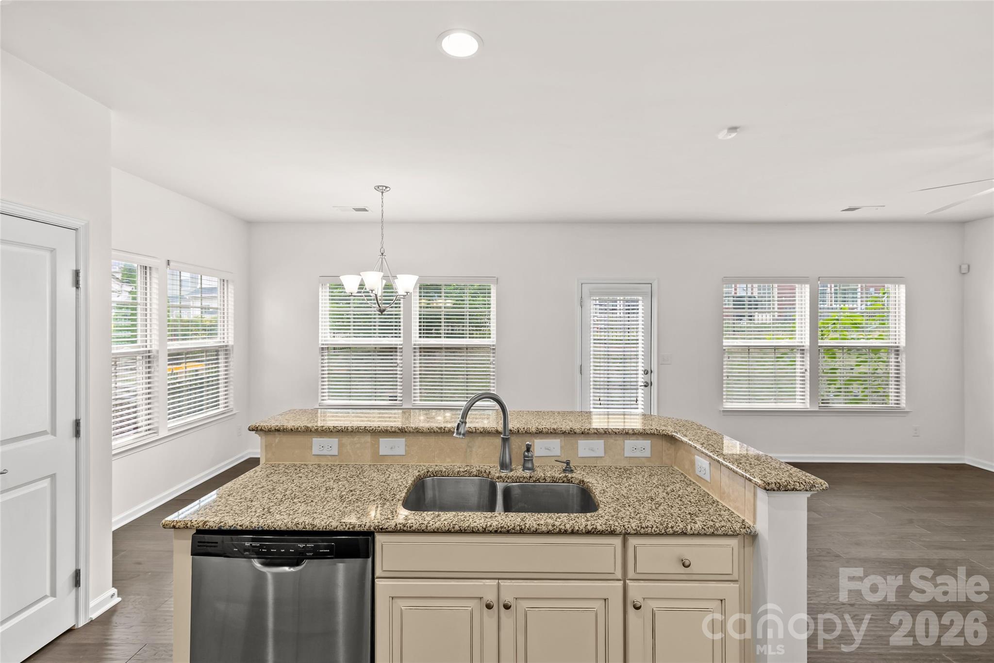 2435 Alyssa Lane — Charlotte