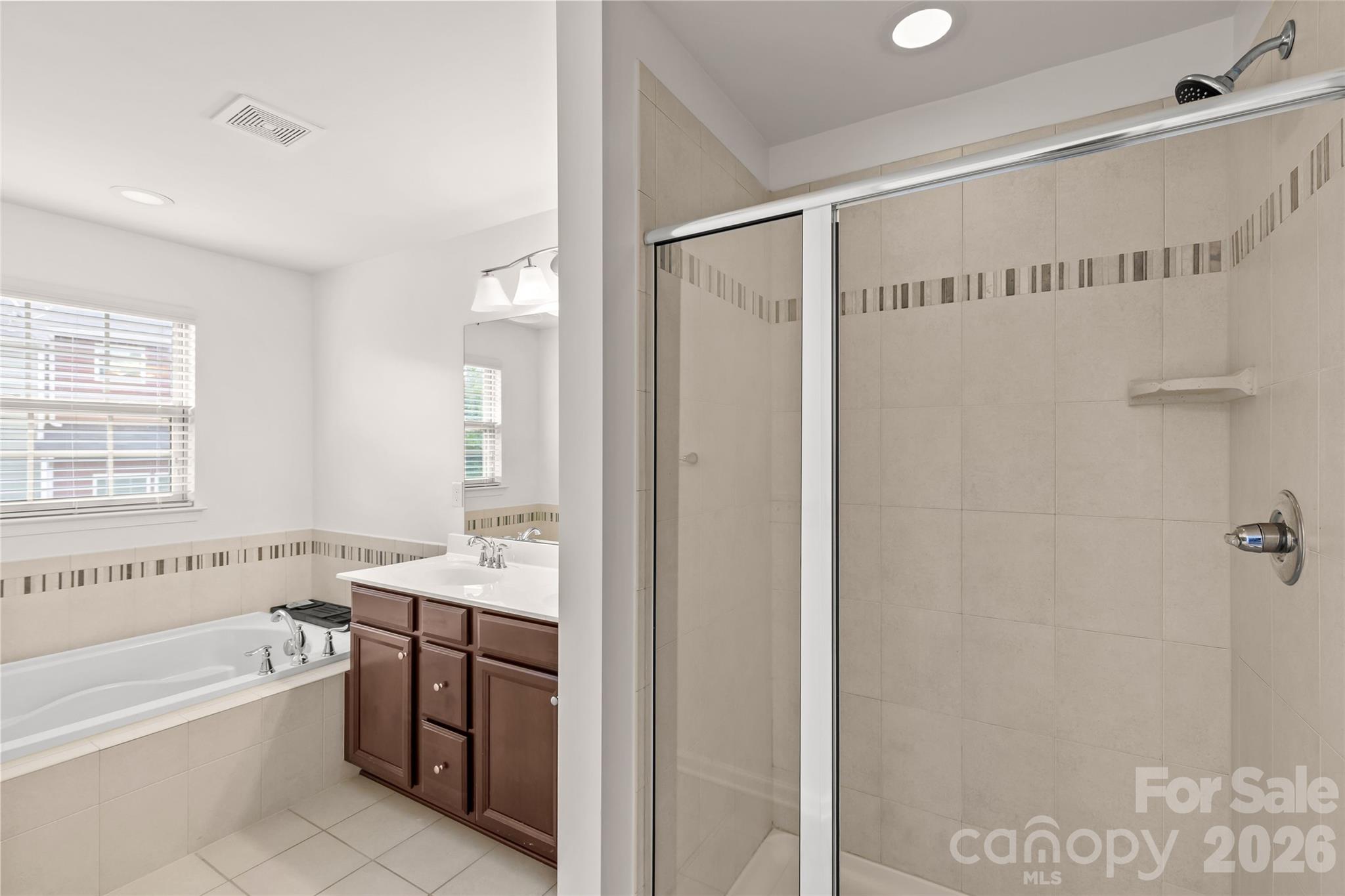 2435 Alyssa Lane — Charlotte