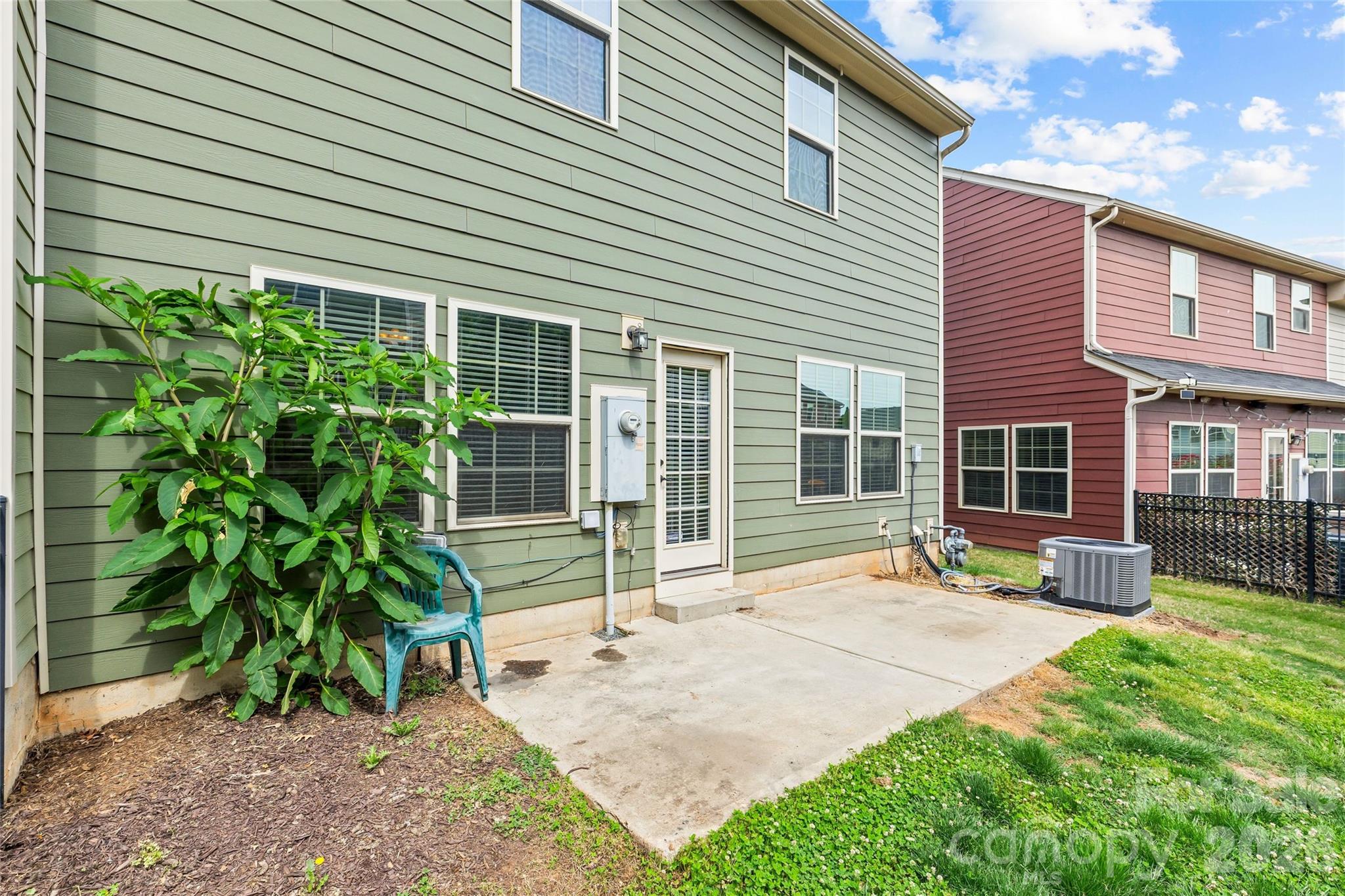 2435 Alyssa Lane — Charlotte