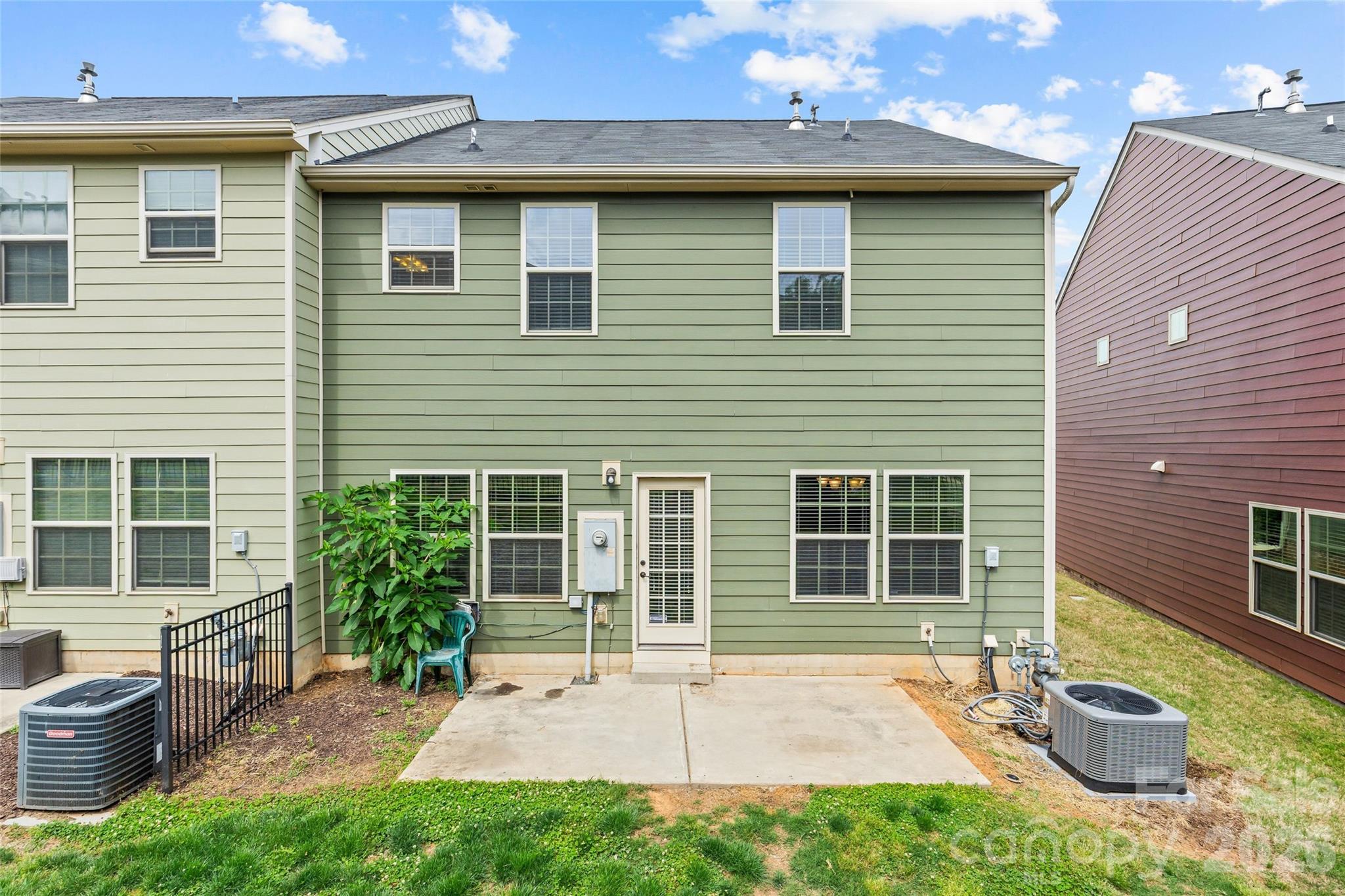 2435 Alyssa Lane — Charlotte