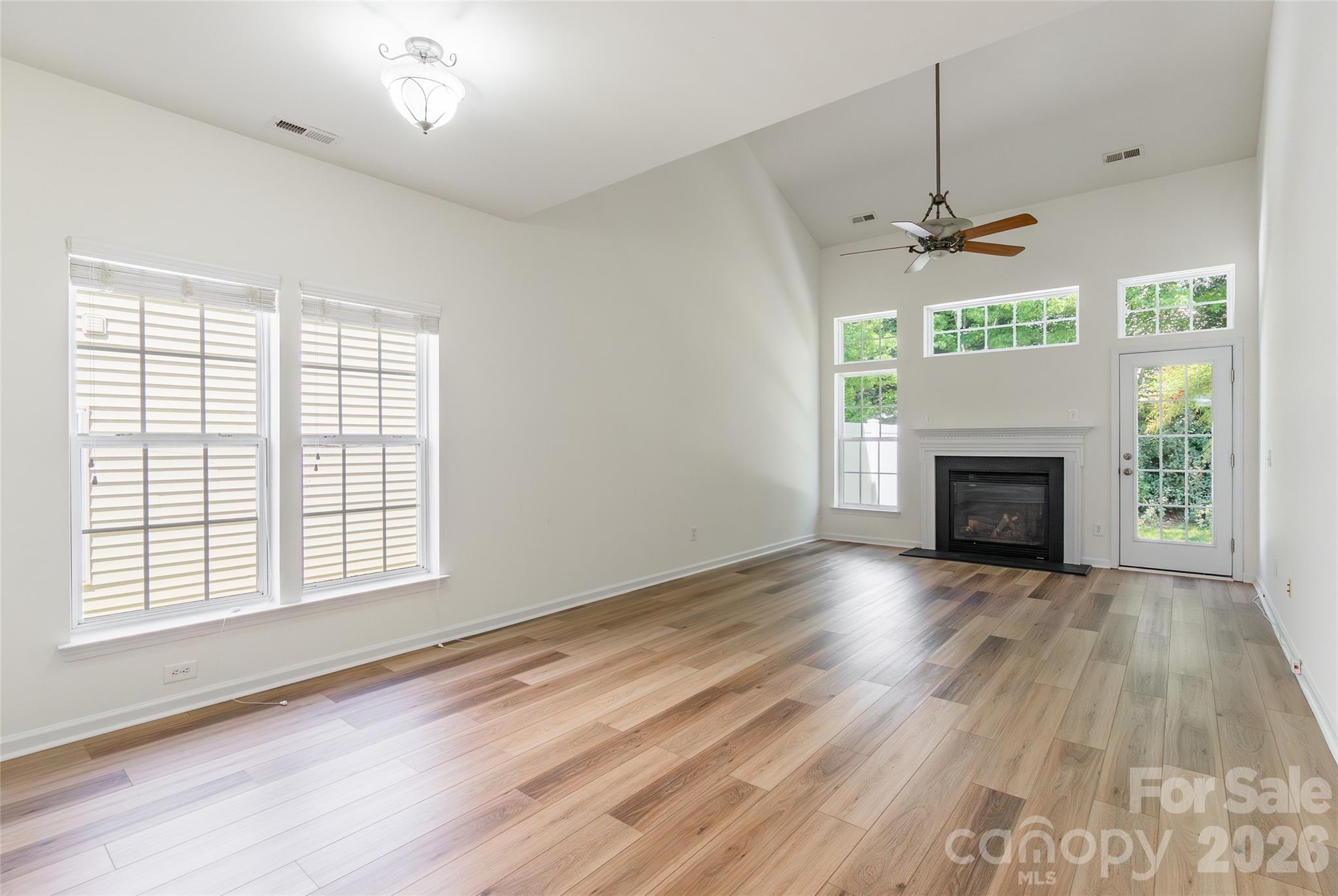 130 Autumn Falls Drive — Lake Wylie