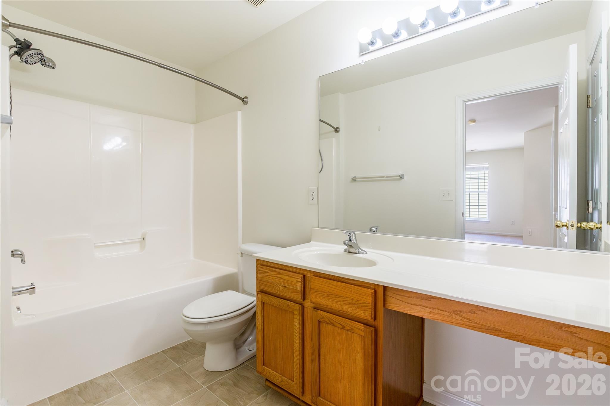 130 Autumn Falls Drive — Lake Wylie