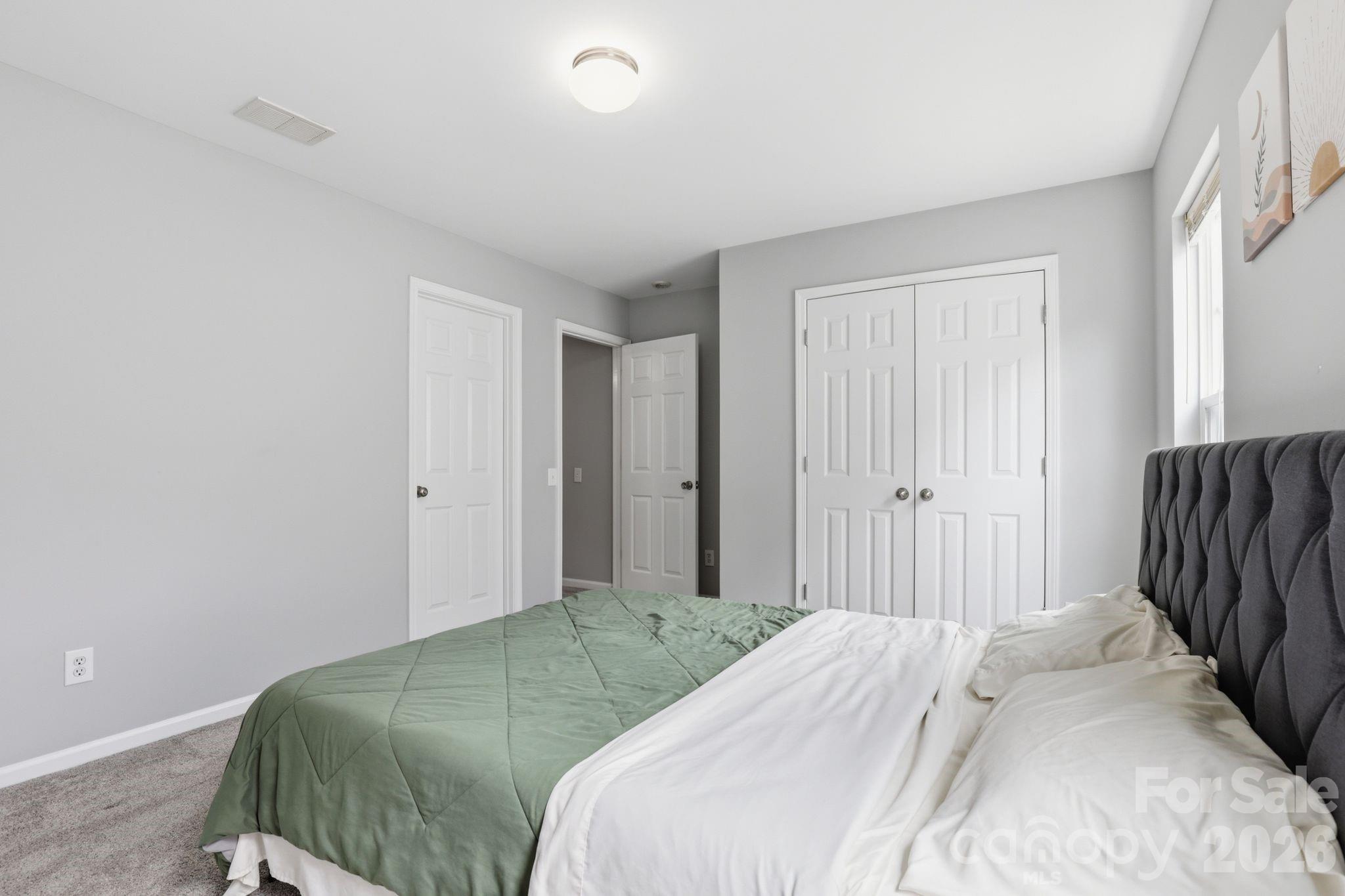 11030 Holm Oak Place — Charlotte