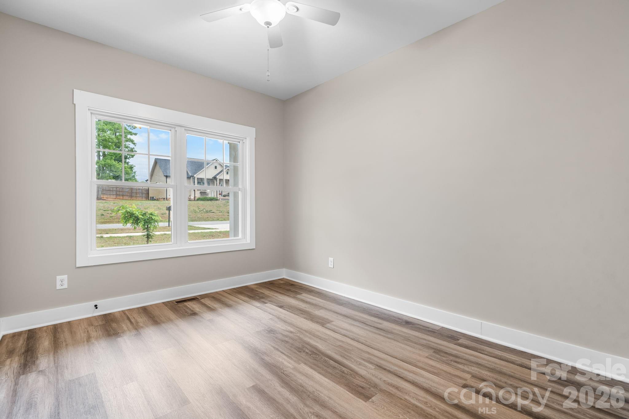 1700 Ivey Court — Maiden