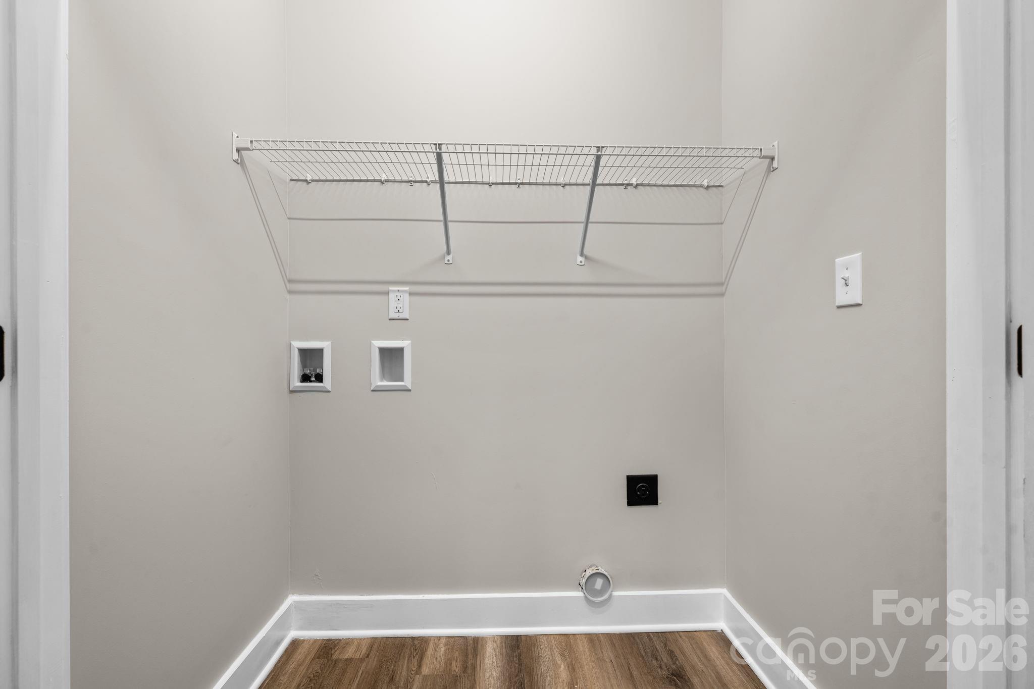 1700 Ivey Court — Maiden