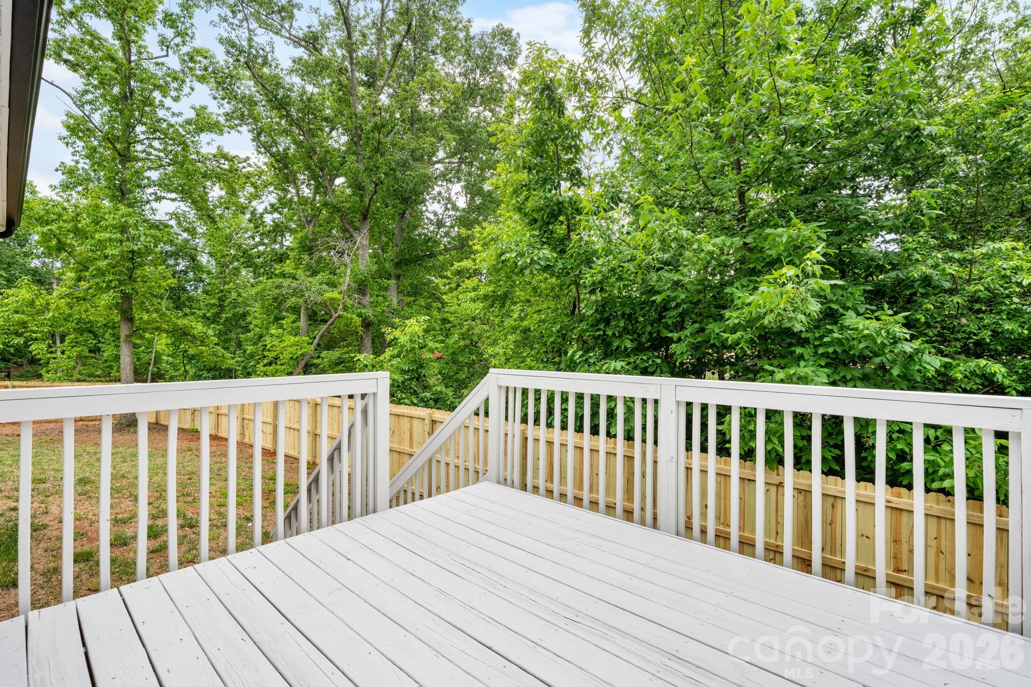 1700 Ivey Court — Maiden