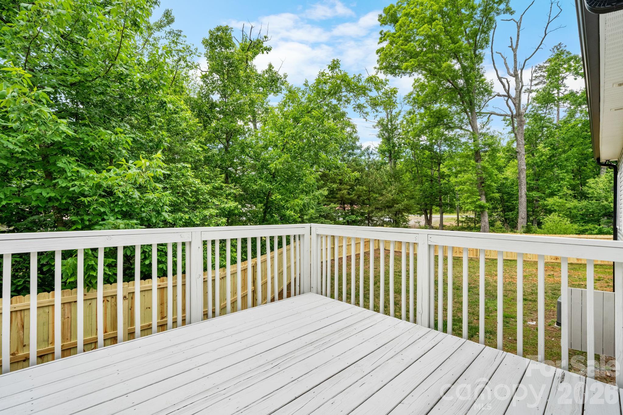 1700 Ivey Court — Maiden