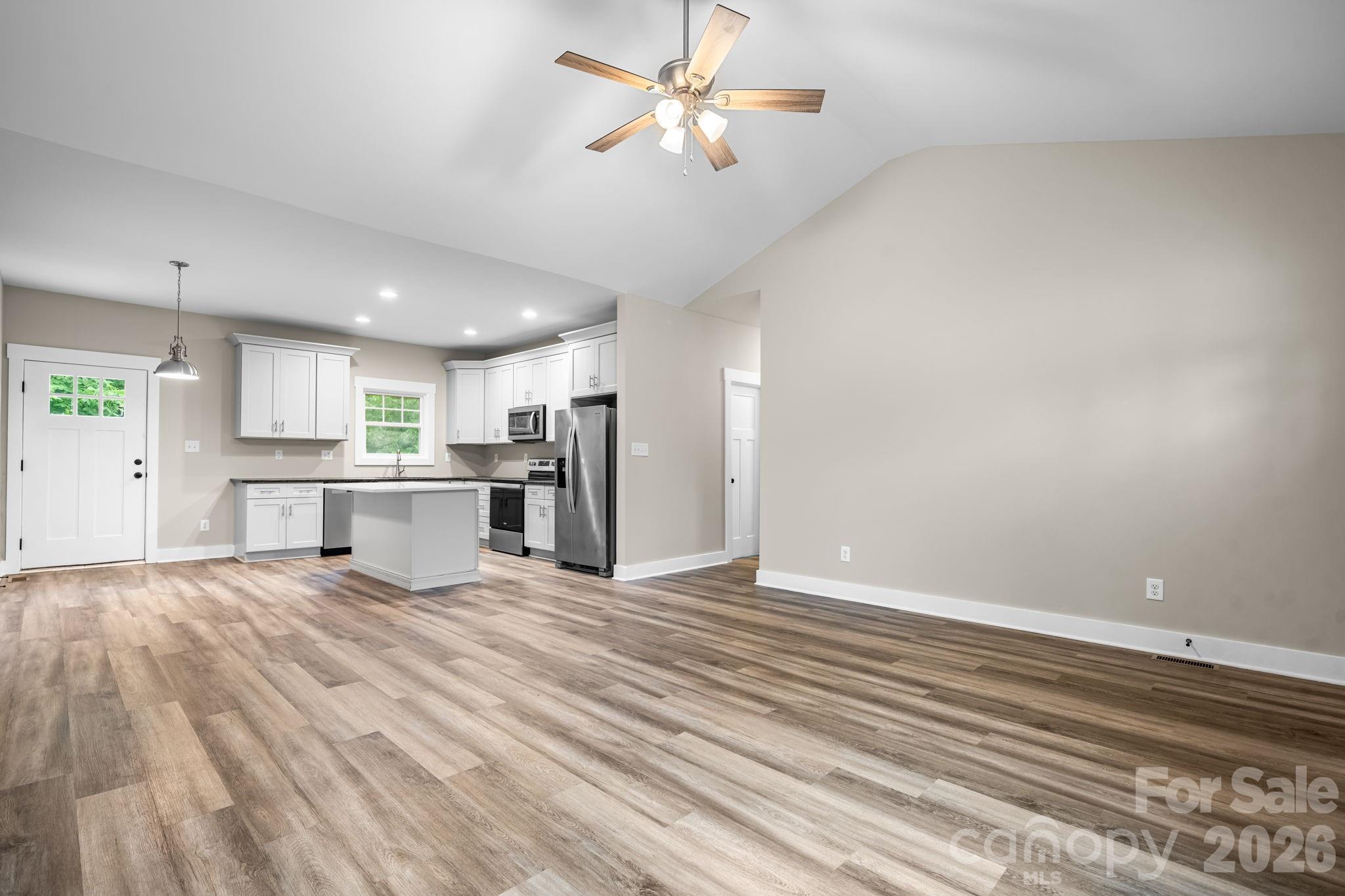 1700 Ivey Court — Maiden