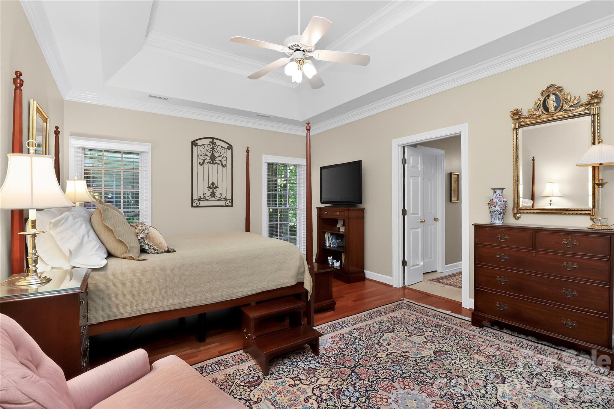 8902 Taunton Drive — Huntersville