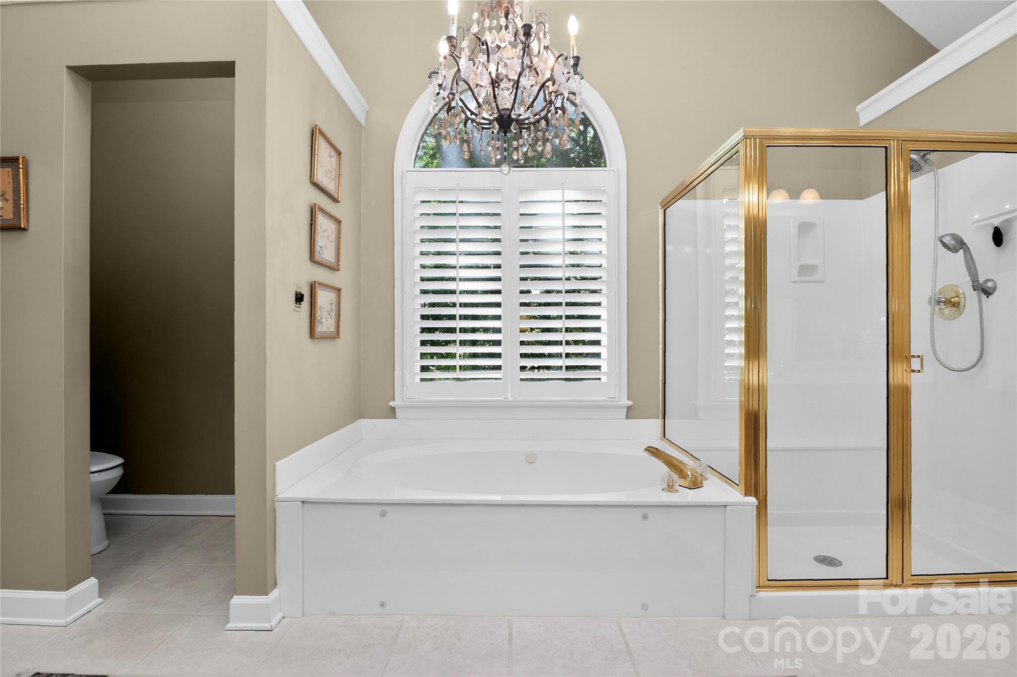 8902 Taunton Drive — Huntersville