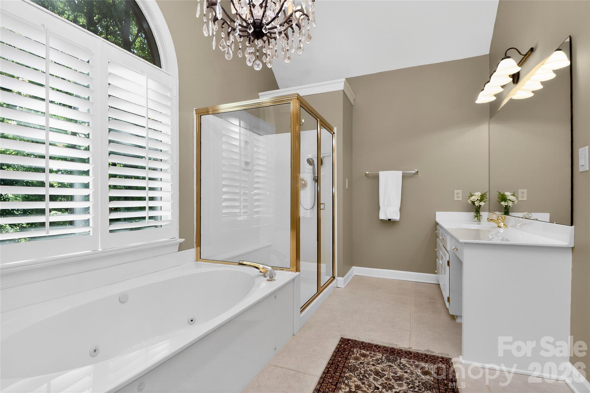 8902 Taunton Drive — Huntersville