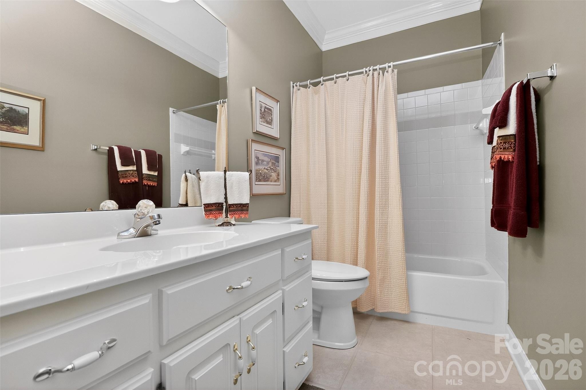 8902 Taunton Drive — Huntersville