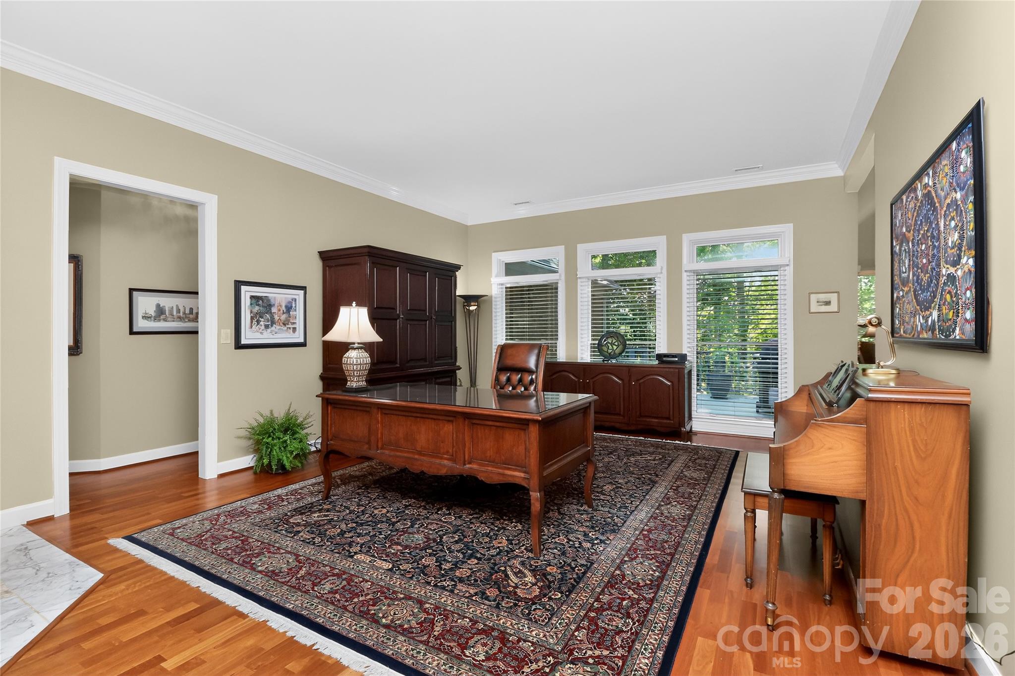 8902 Taunton Drive — Huntersville