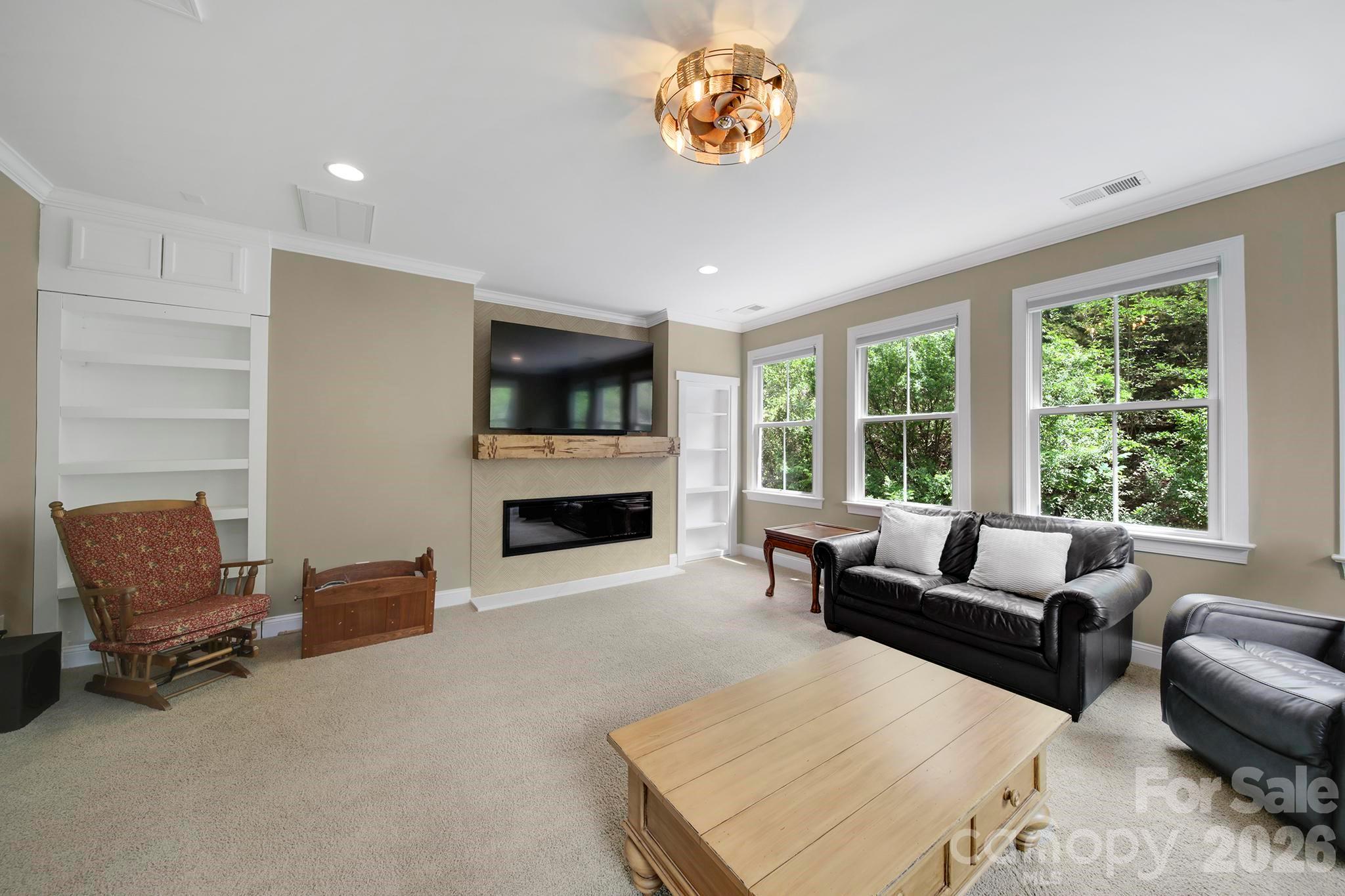 905 Stratford Run Drive — Fort Mill