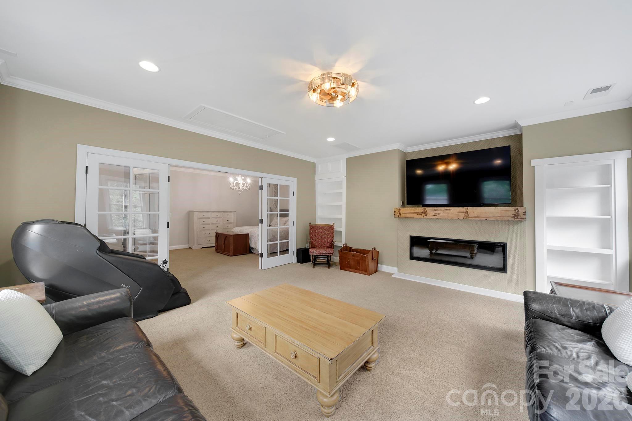 905 Stratford Run Drive — Fort Mill