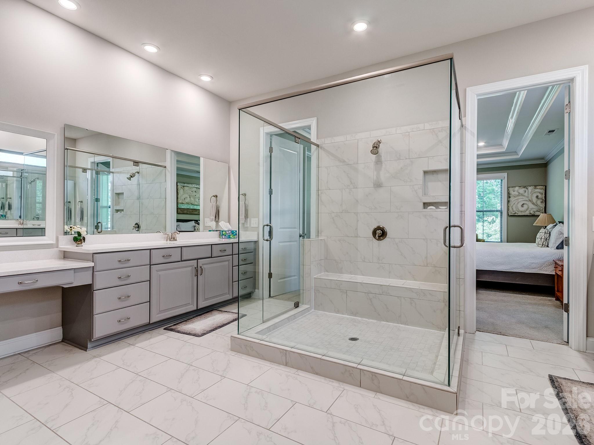 121 Enclave Boulevard — Matthews