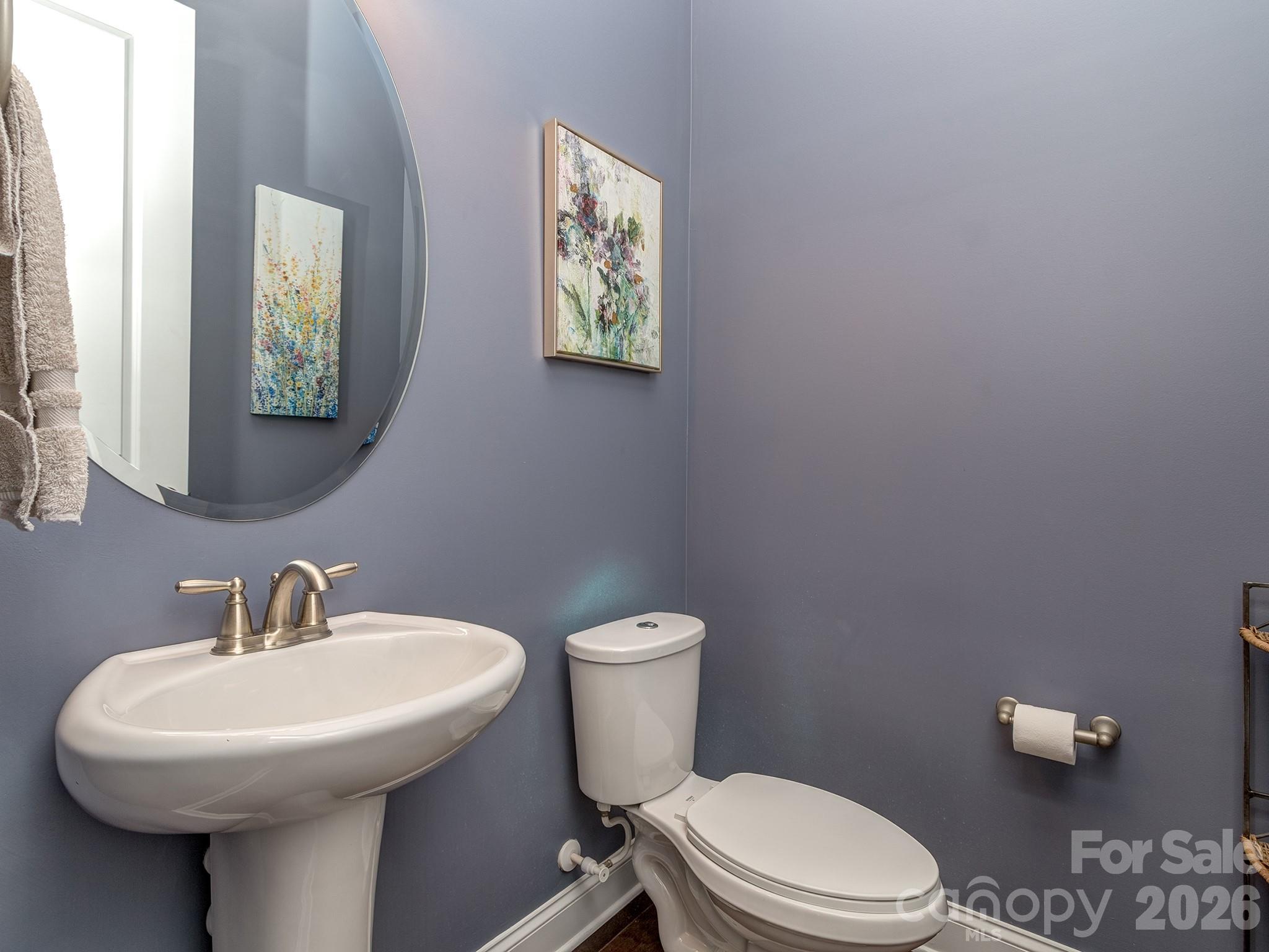 121 Enclave Boulevard — Matthews