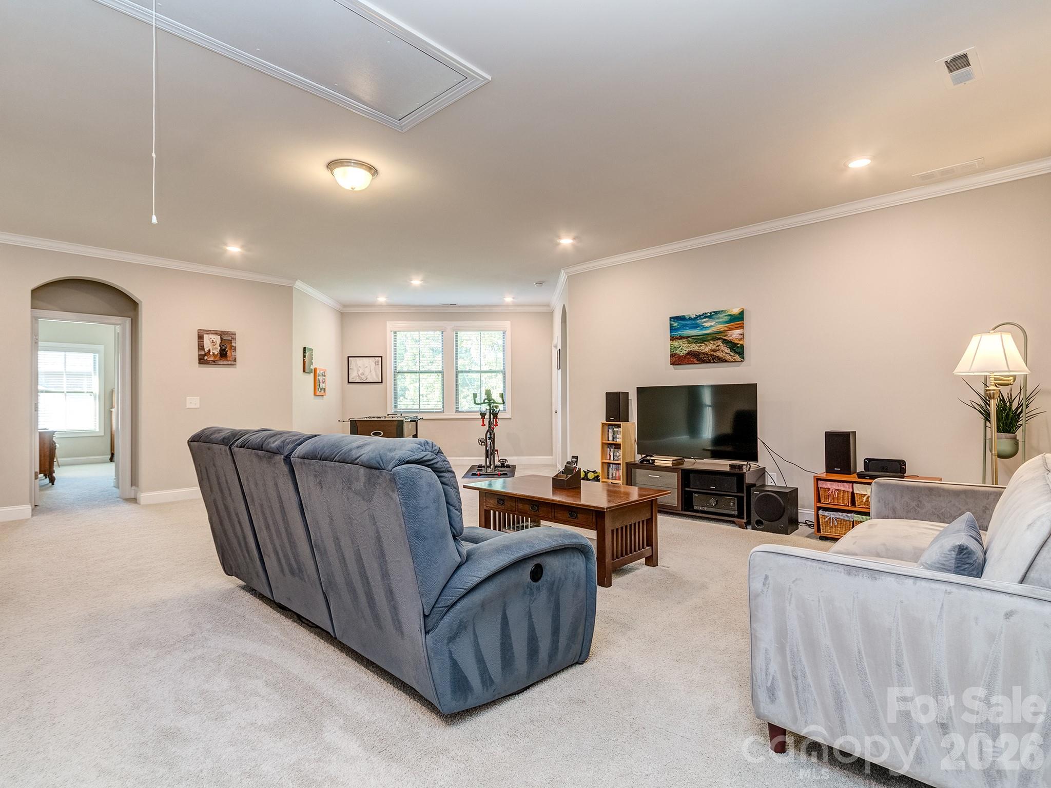 121 Enclave Boulevard — Matthews