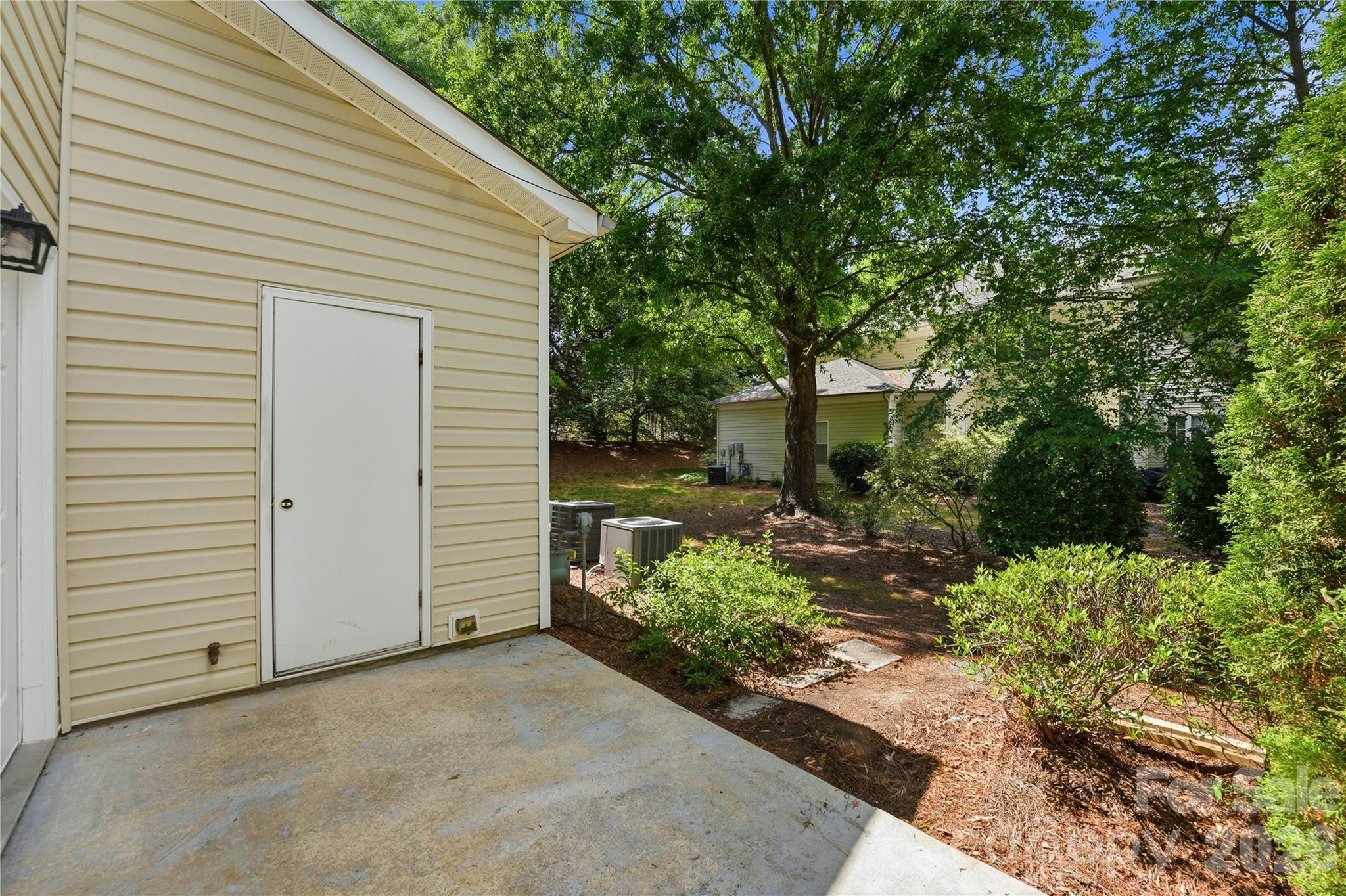 11544 Savannah Creek Drive — Charlotte