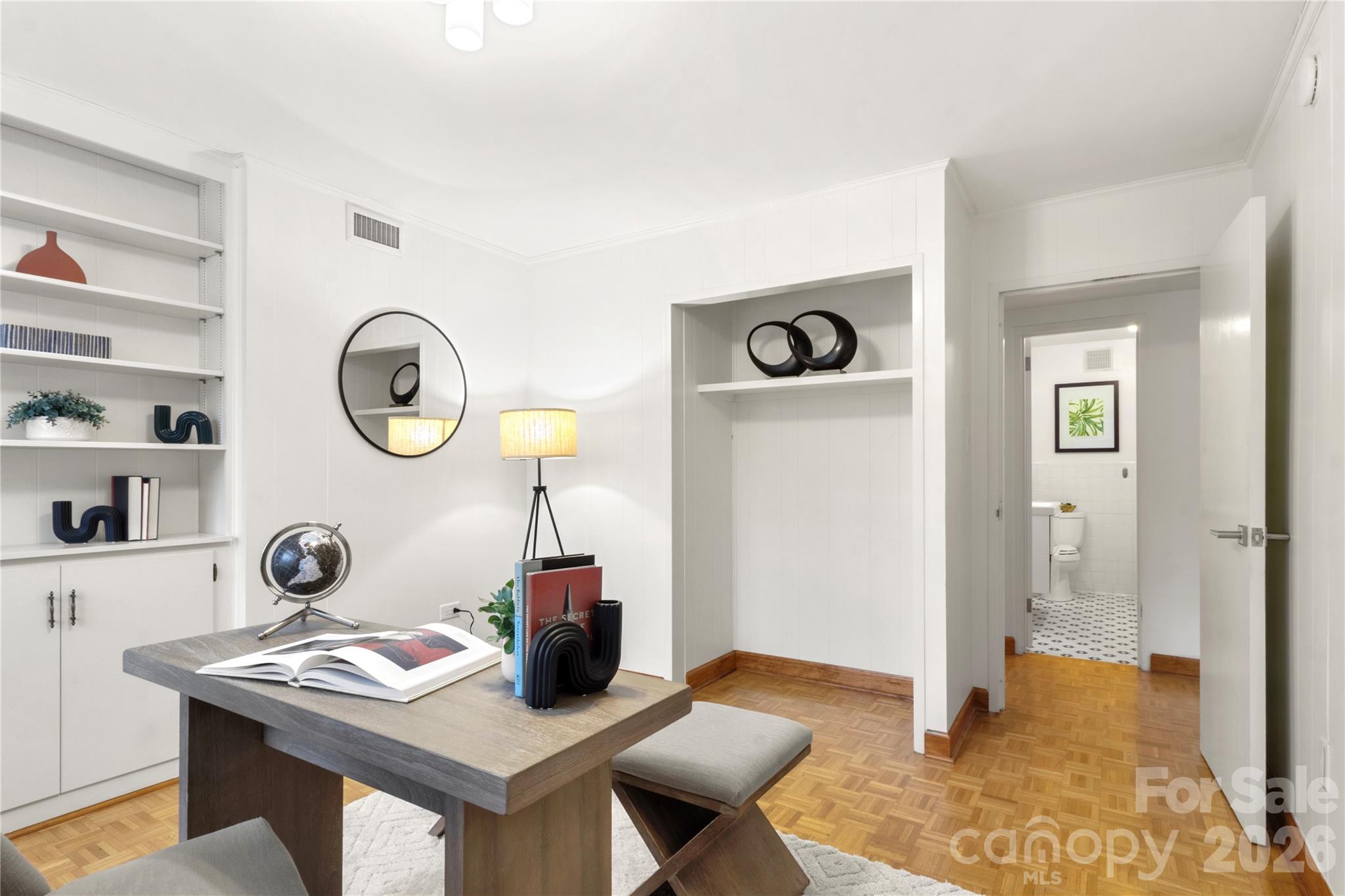 1300 Queens Road #309 — Charlotte