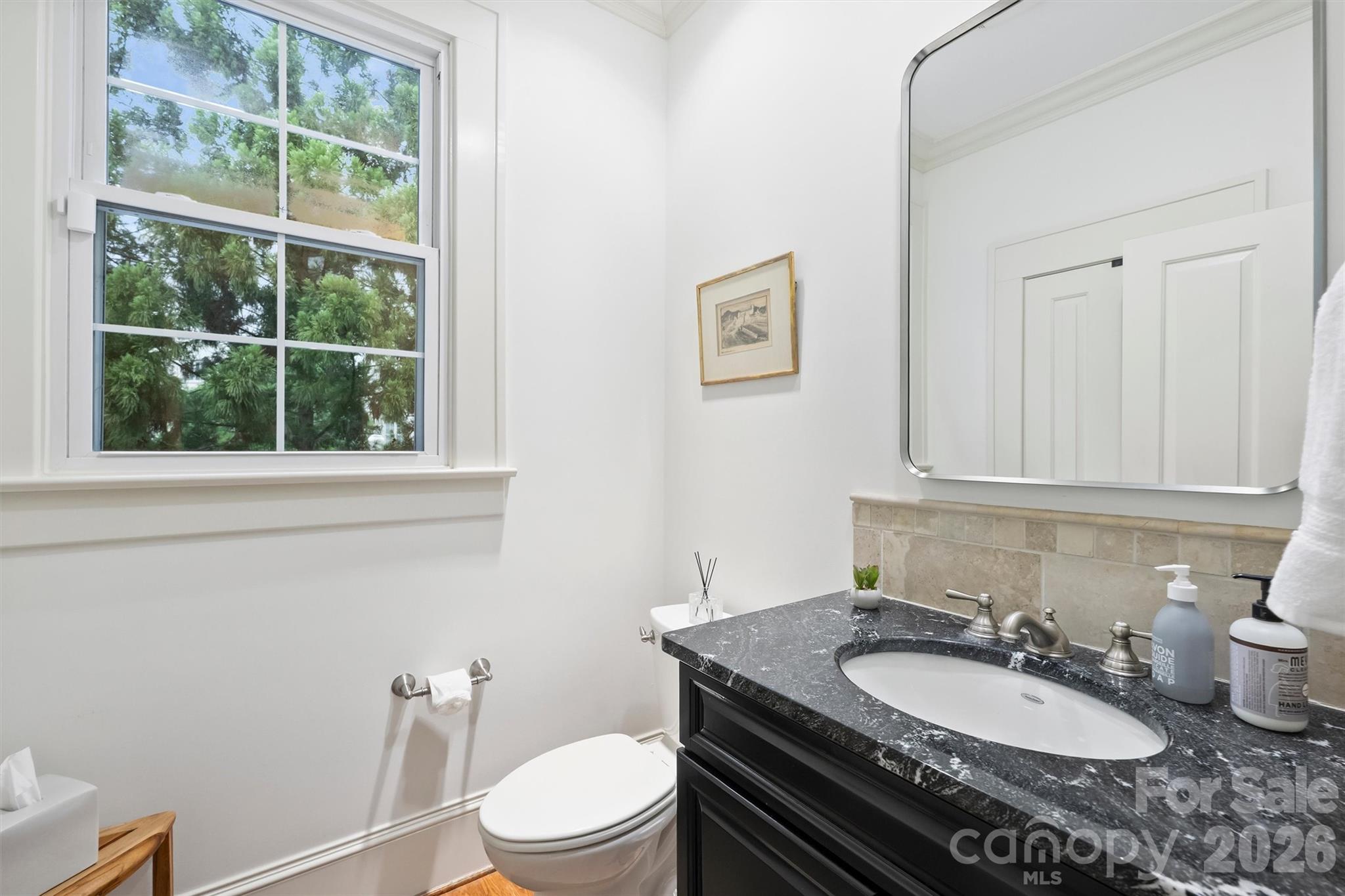 614 Olde Cotswold Court — Charlotte