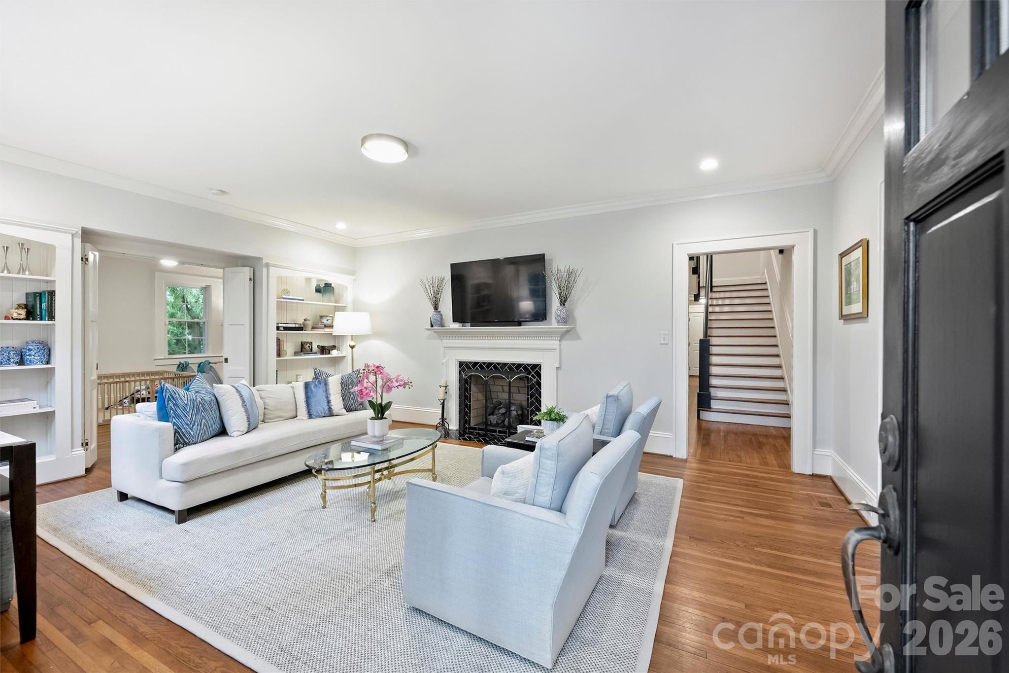 614 Olde Cotswold Court — Charlotte