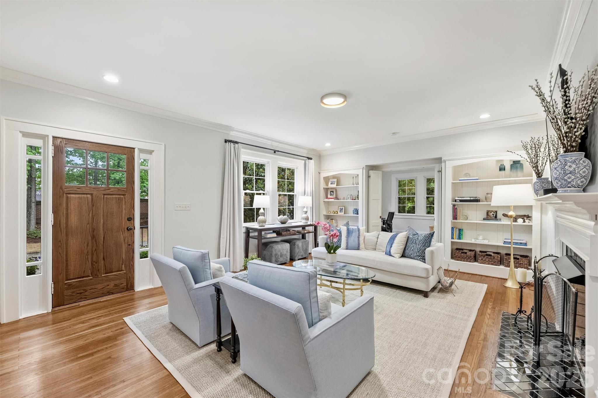 614 Olde Cotswold Court — Charlotte