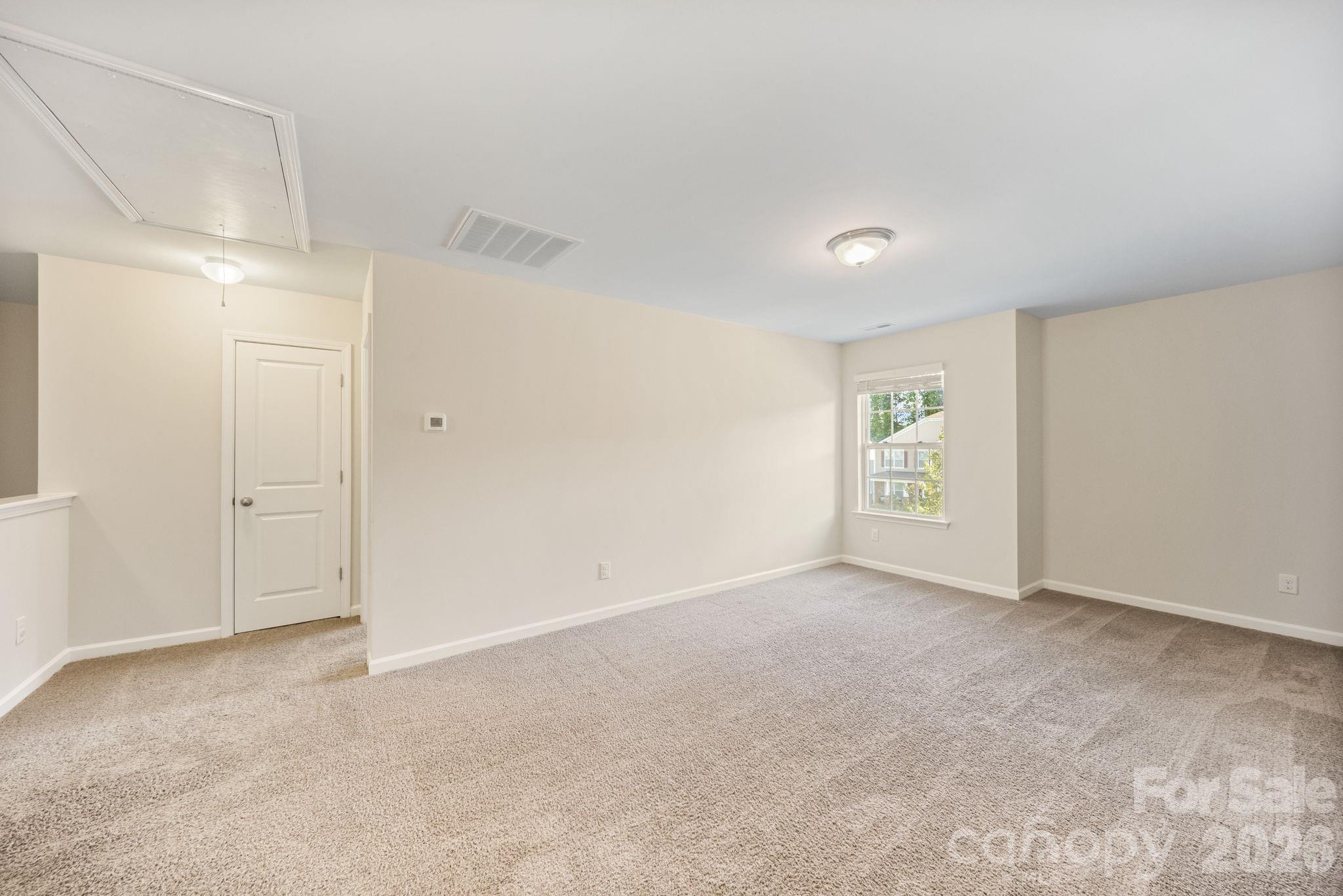 8523 Mansell Court — Charlotte