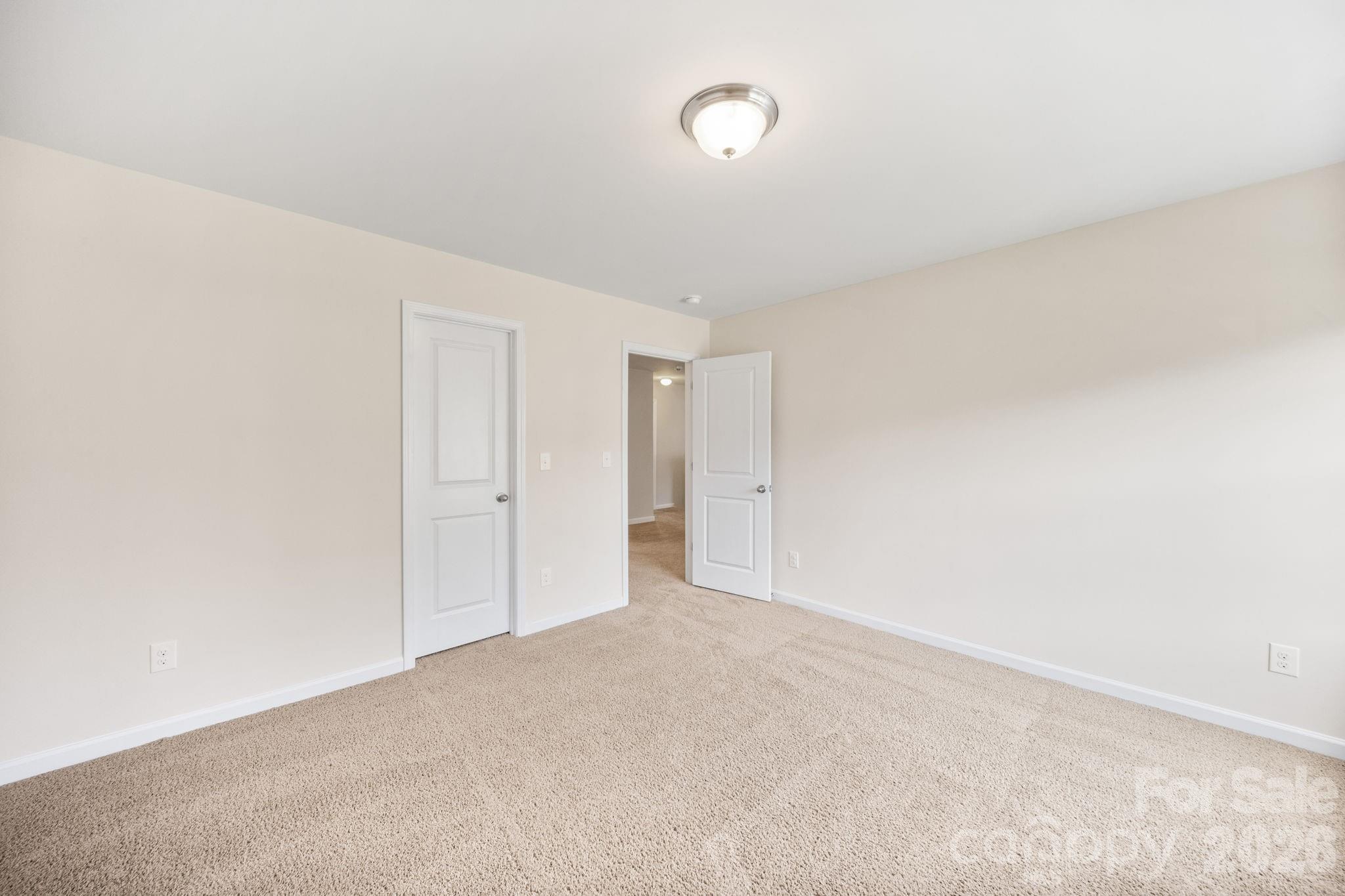 8523 Mansell Court — Charlotte