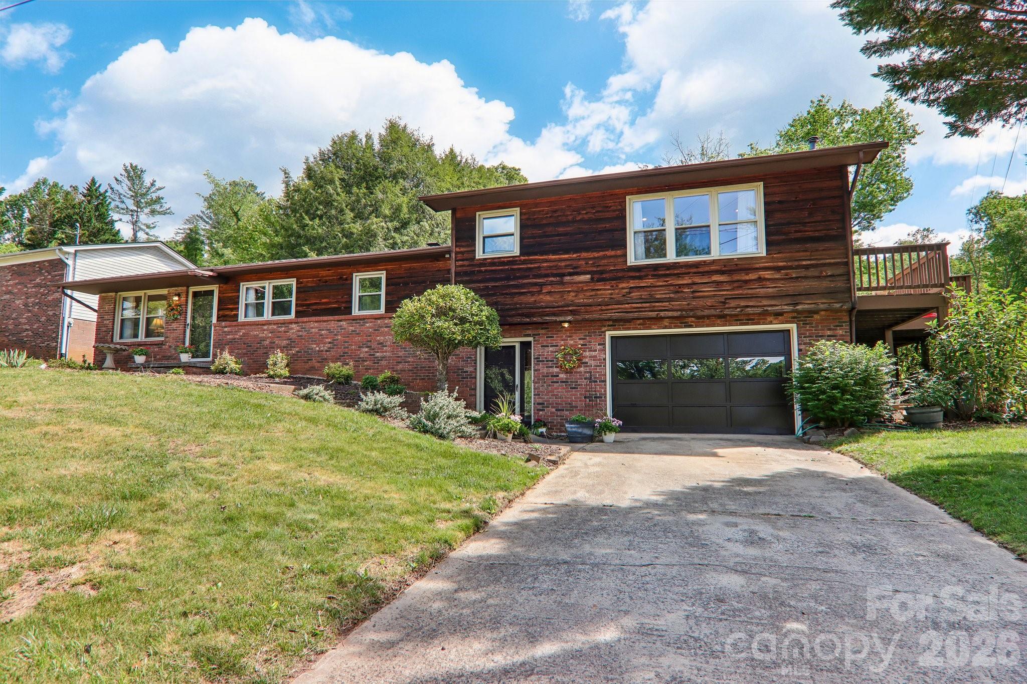 401 Lower Grassy Branch Road — Asheville