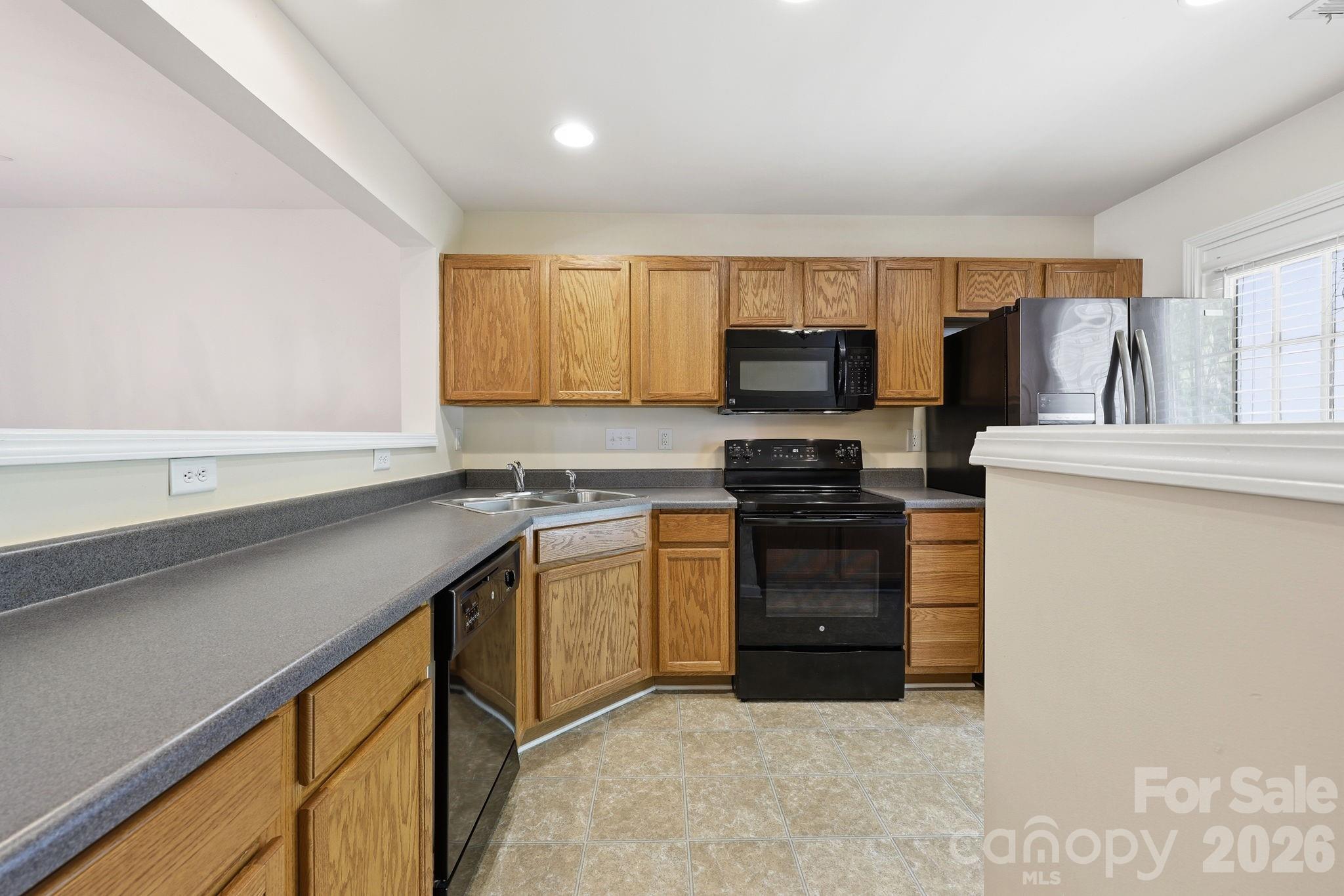 2548 Brackley Place NW — Concord