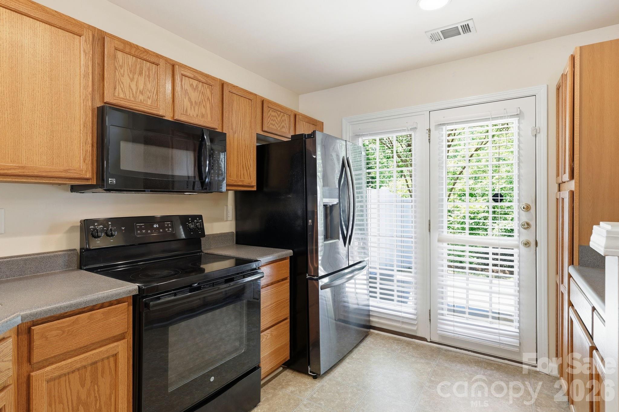 2548 Brackley Place NW — Concord