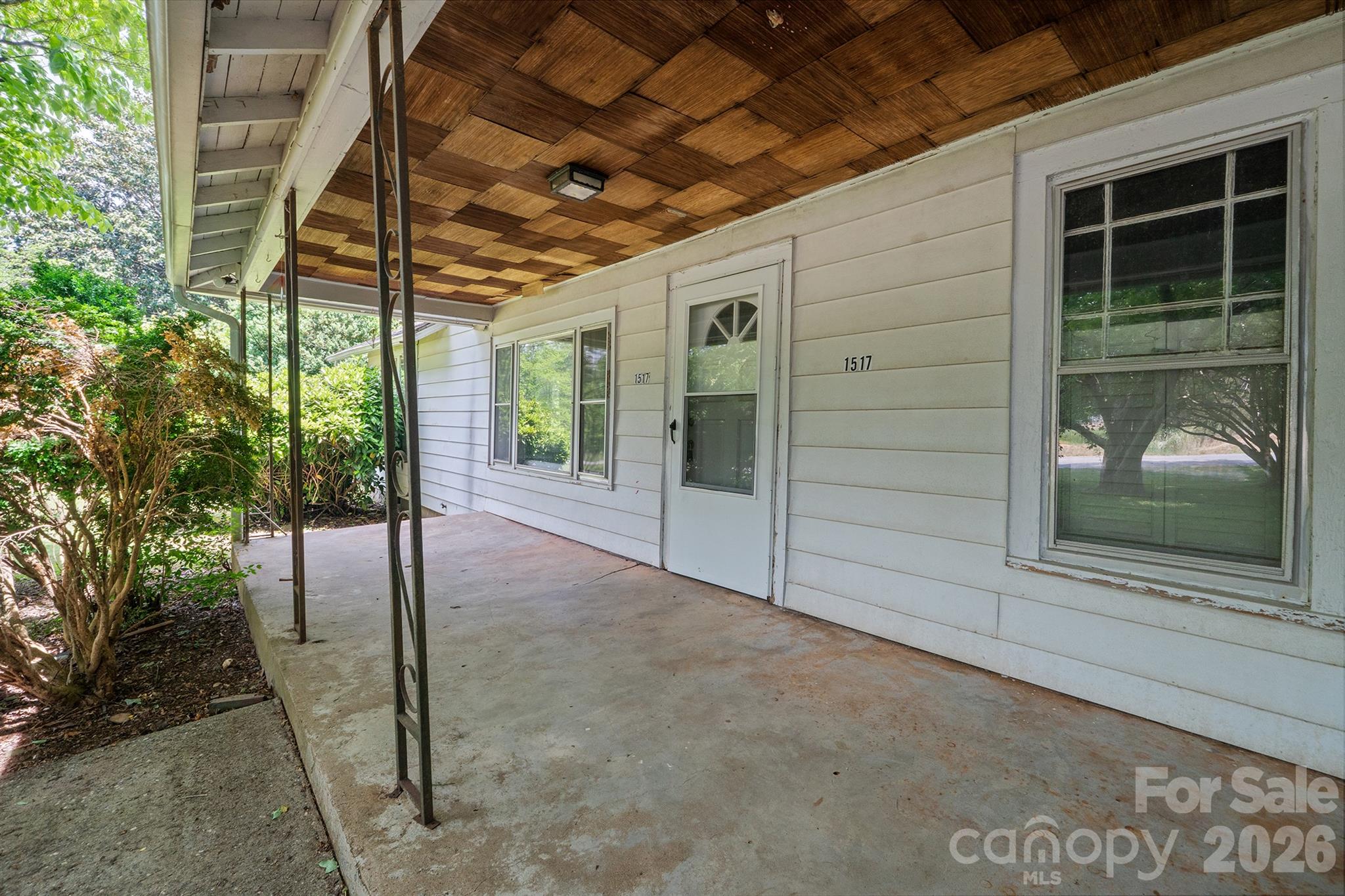 1517 E NC 10 Highway — Newton
