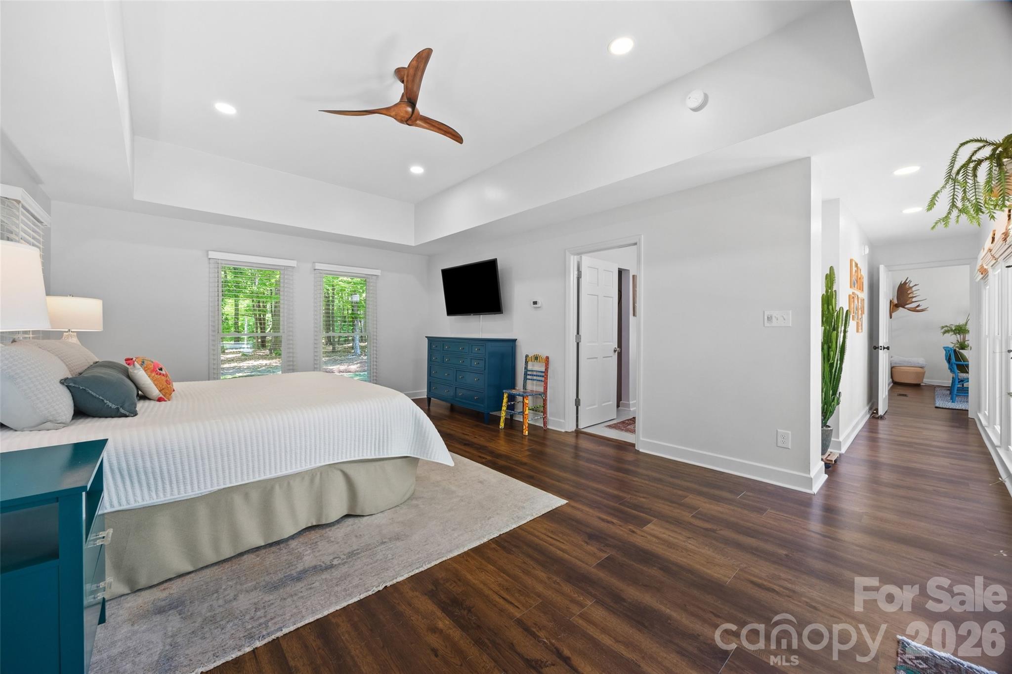 517 Raintree Drive — Matthews